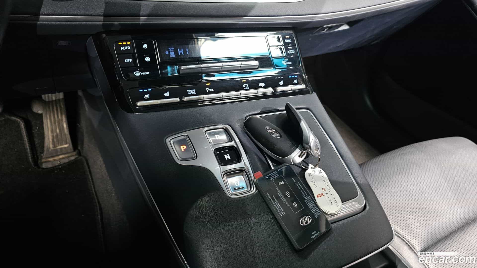 Grandeur Hyundai 2021.1-INNER-009