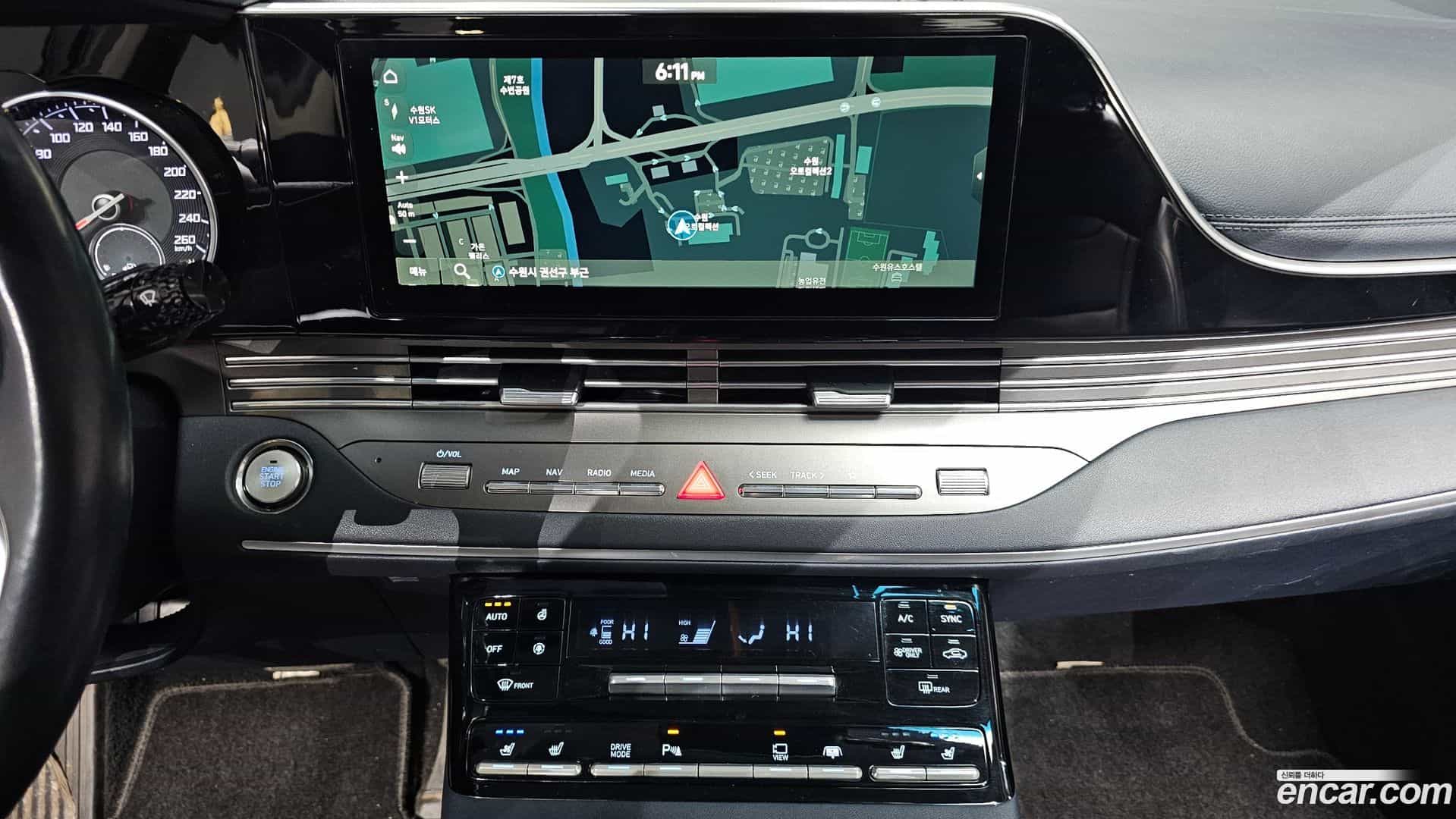 Grandeur Hyundai 2021.1-OPTION-019