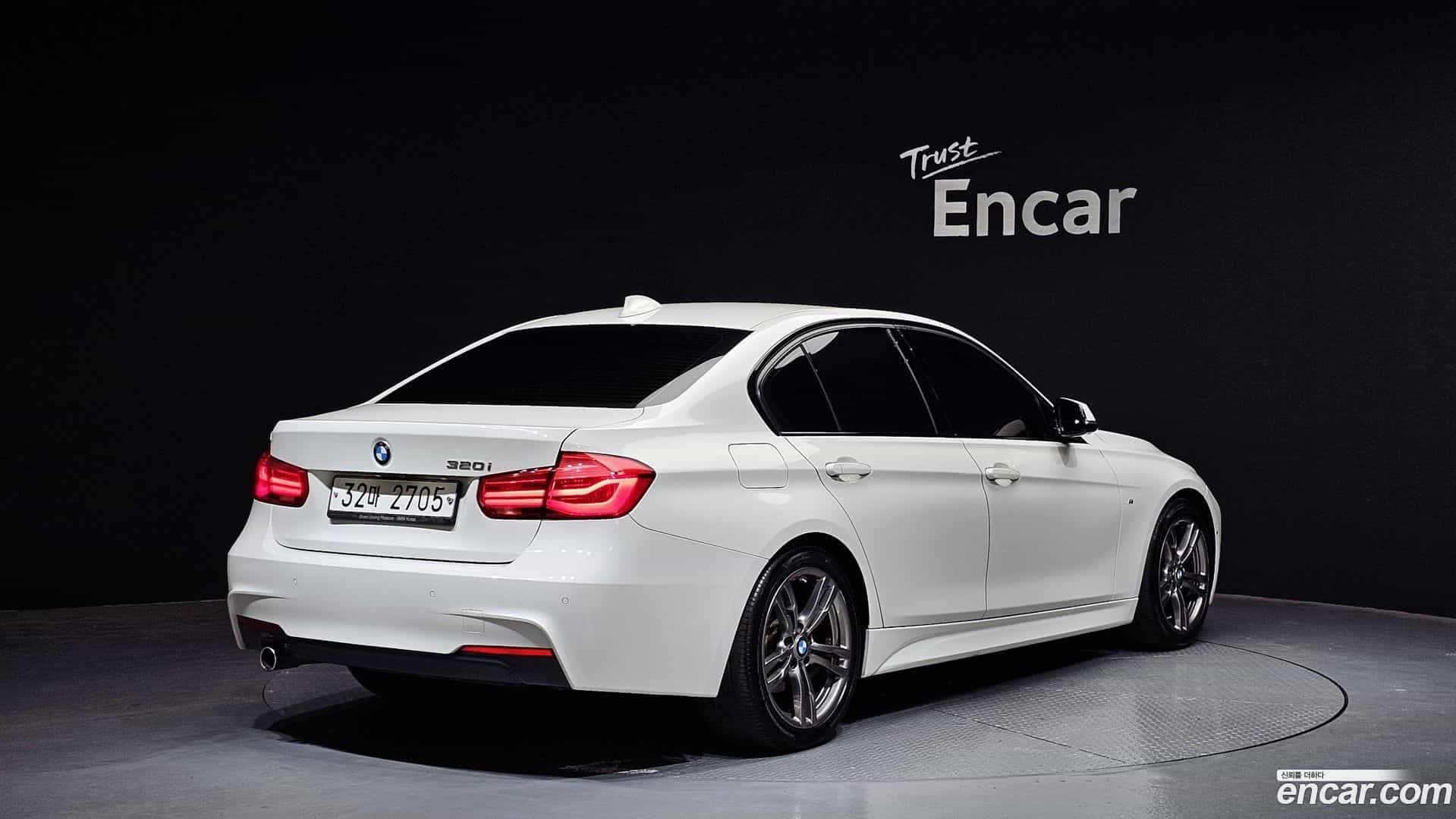 3-Series BMW 2018.1-OUTER-002