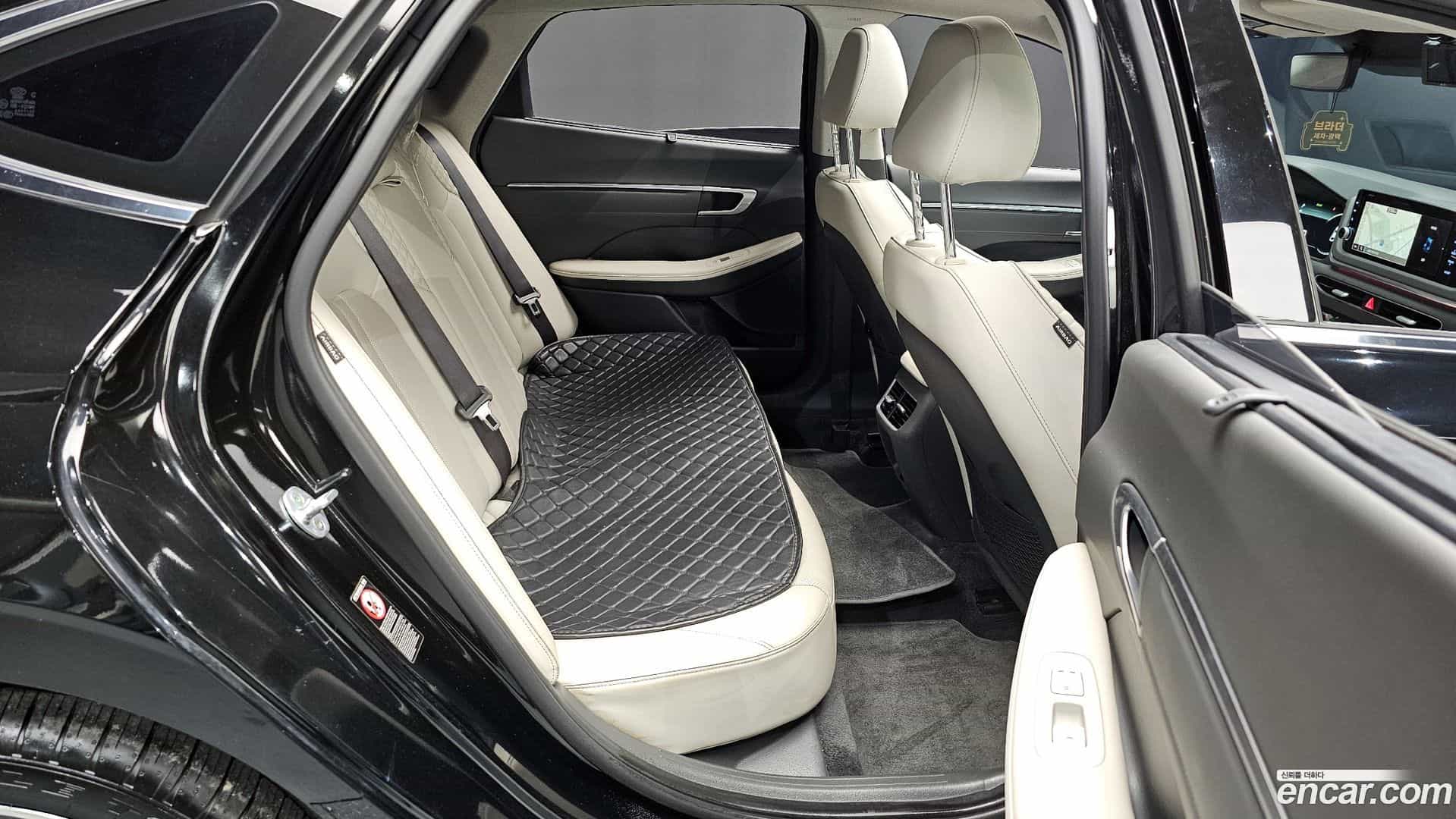Sonata Hyundai 2019.4-OPTION-016