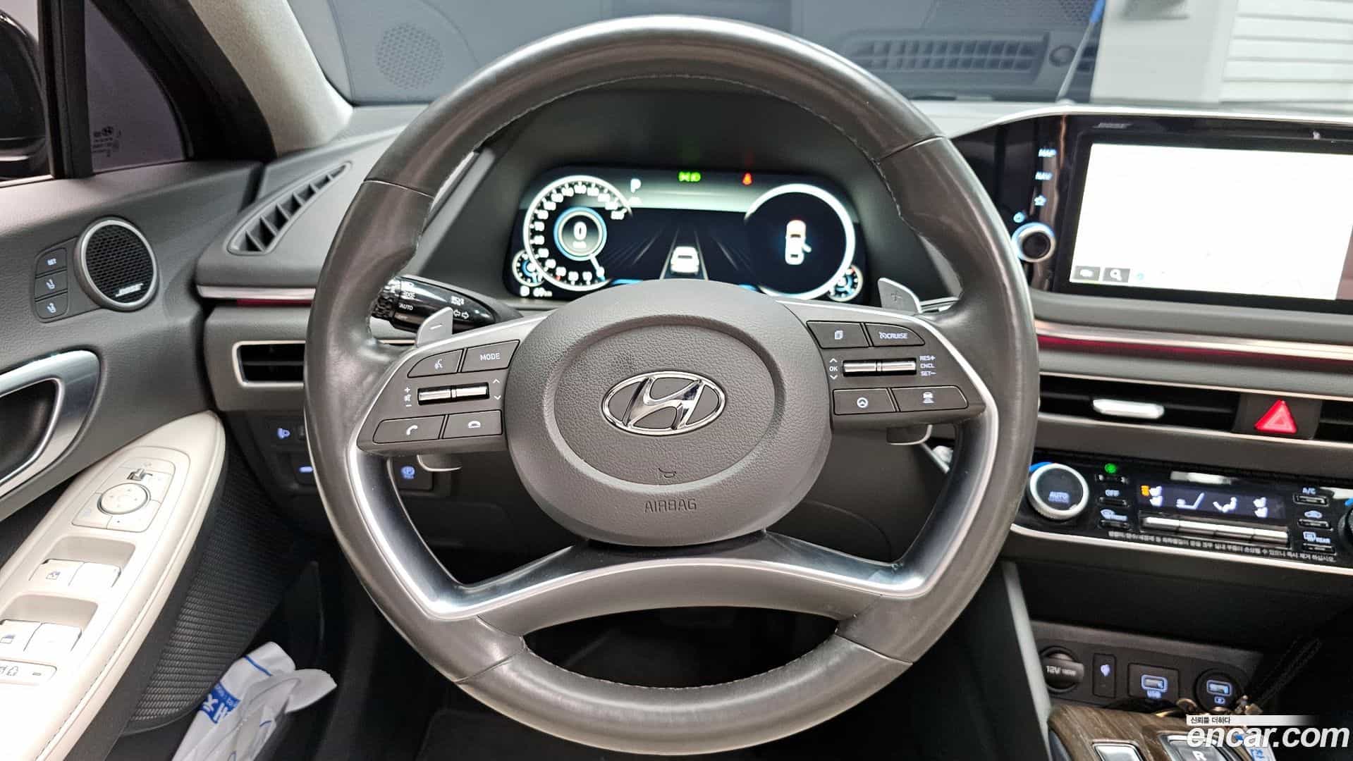 Sonata Hyundai 2019.4-OPTION-017