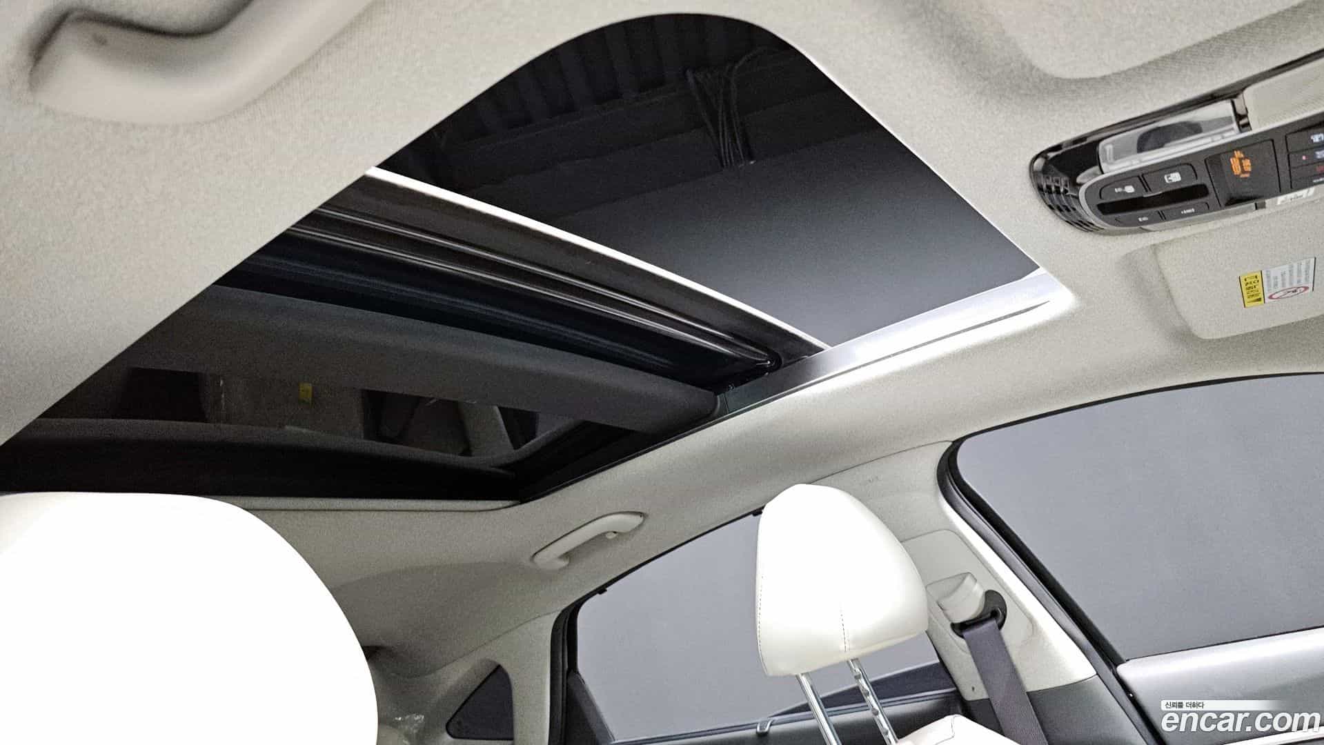 Sonata Hyundai 2019.4-OPTION-023