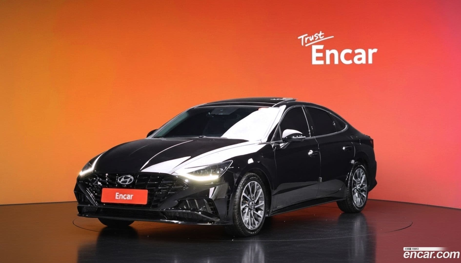 Main__Slider__Photo:Sonata Hyundai 2019.4-0
