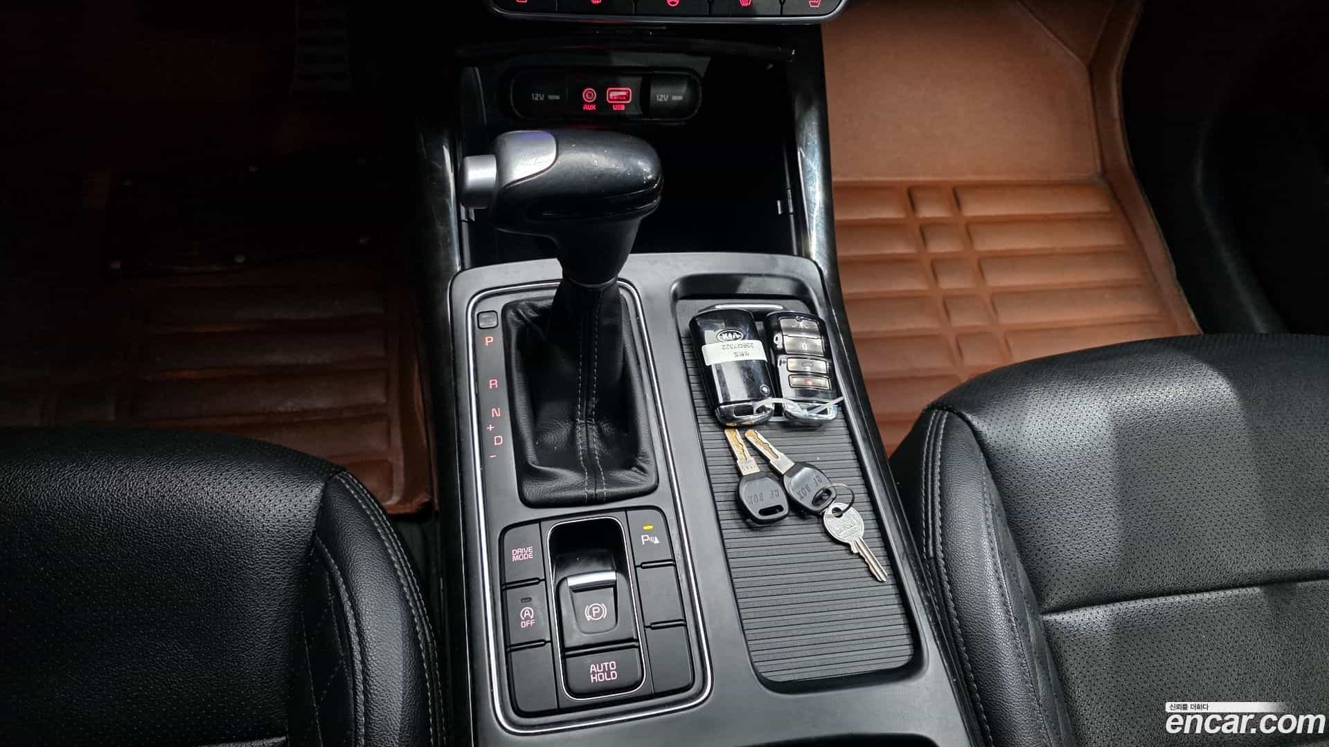 Sorento Kia 2020.2-INNER-009