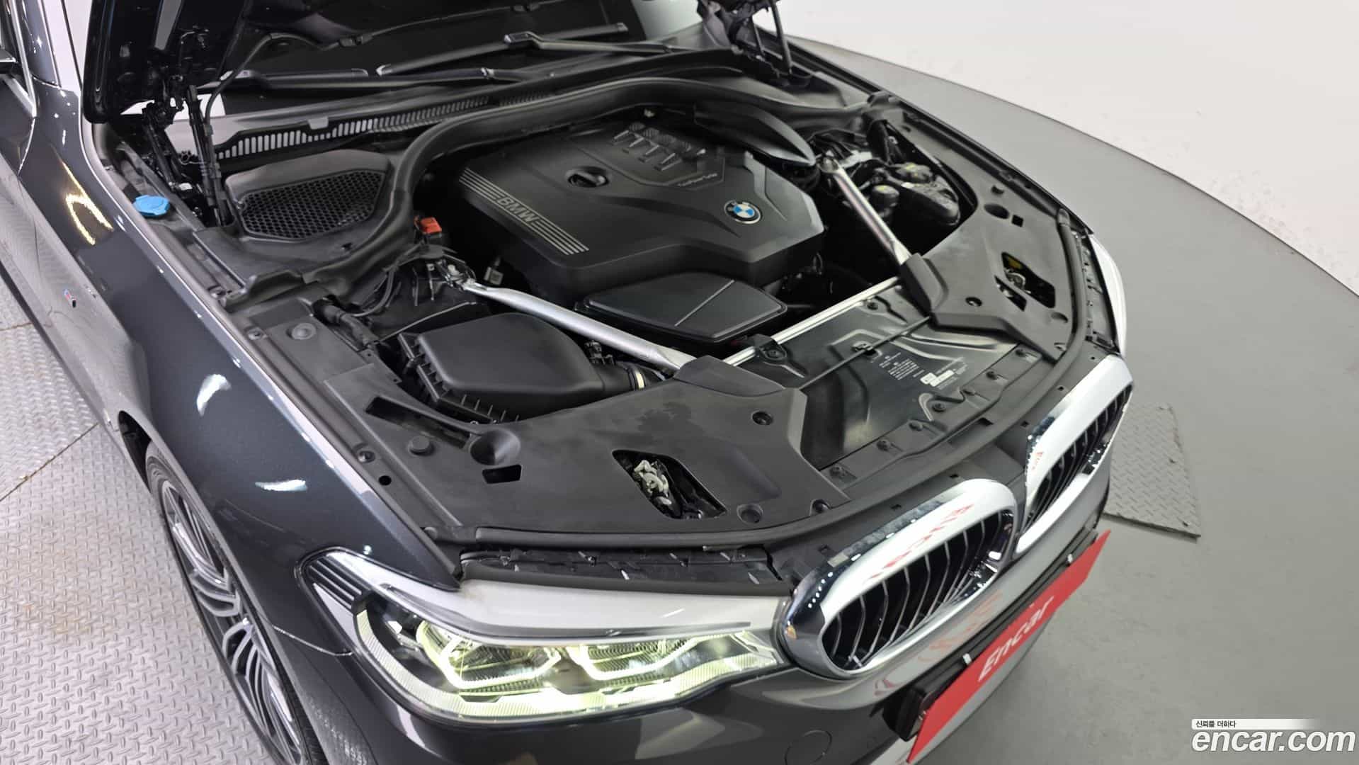 5-Series BMW 2020.2-INNER-006