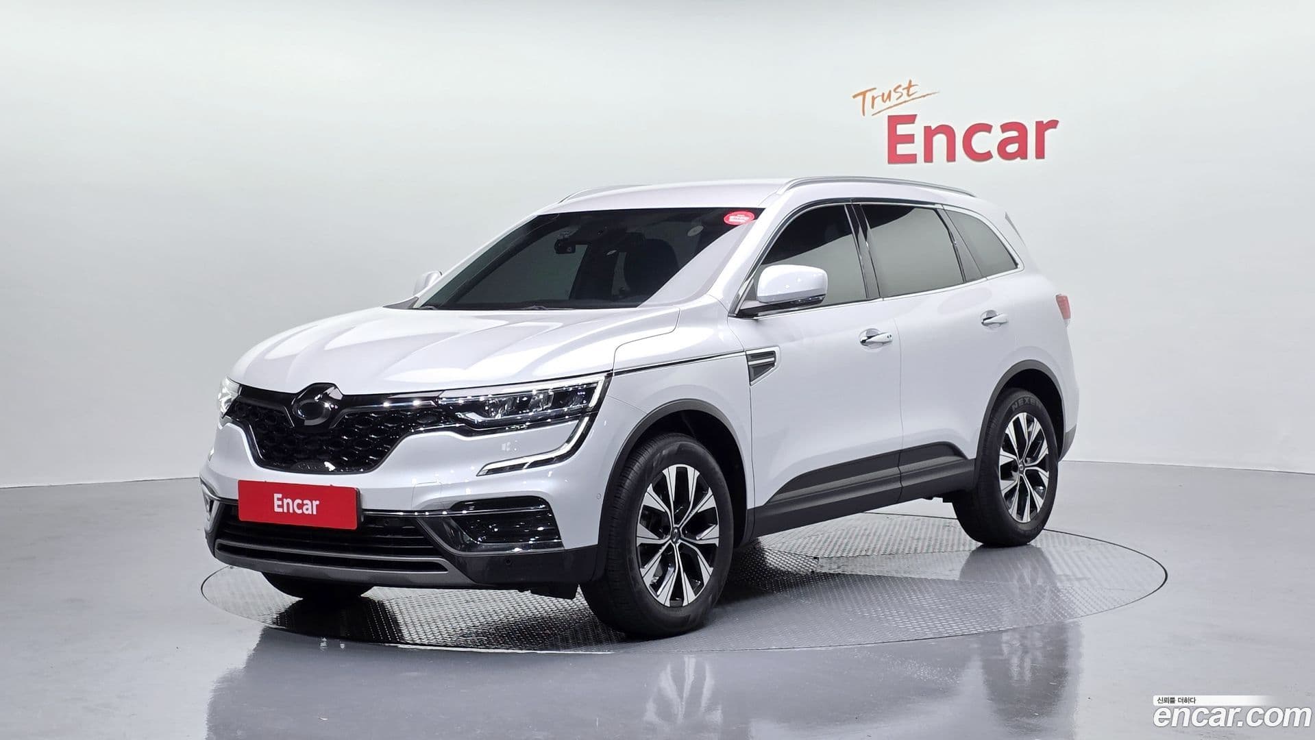 Main__Slider__Photo:QM6 Renault Korea 2022.5-0