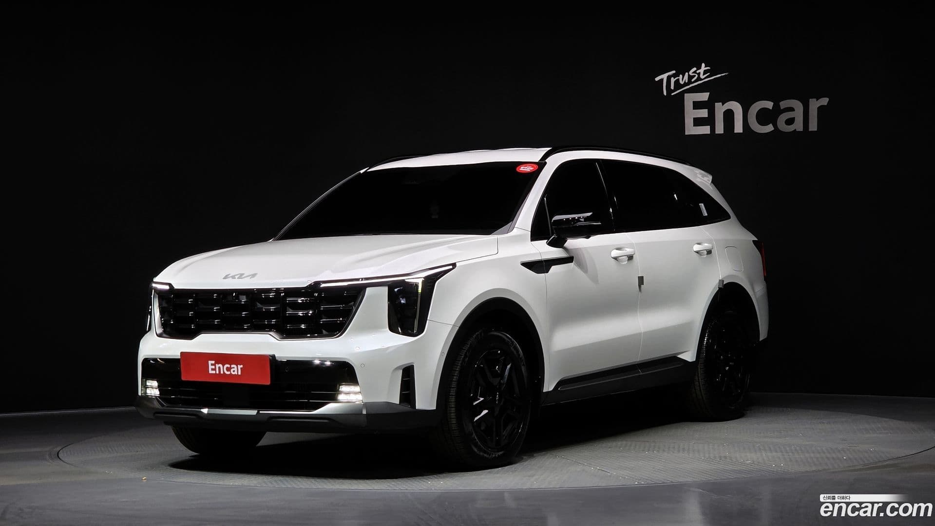 Main__Slider__Photo:Sorento Kia 2024.1-0