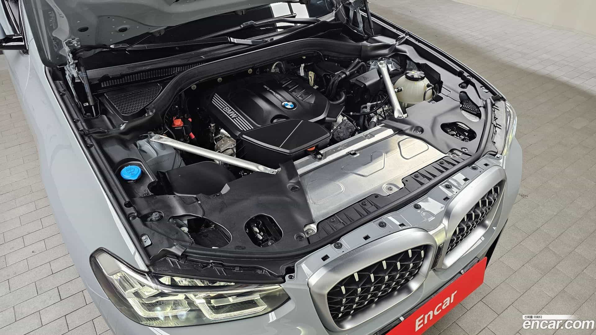 X4 BMW 2023.4-INNER-006