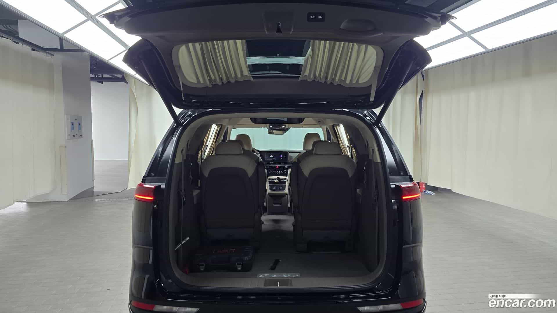 Canival Kia 2023.11-OPTION-024