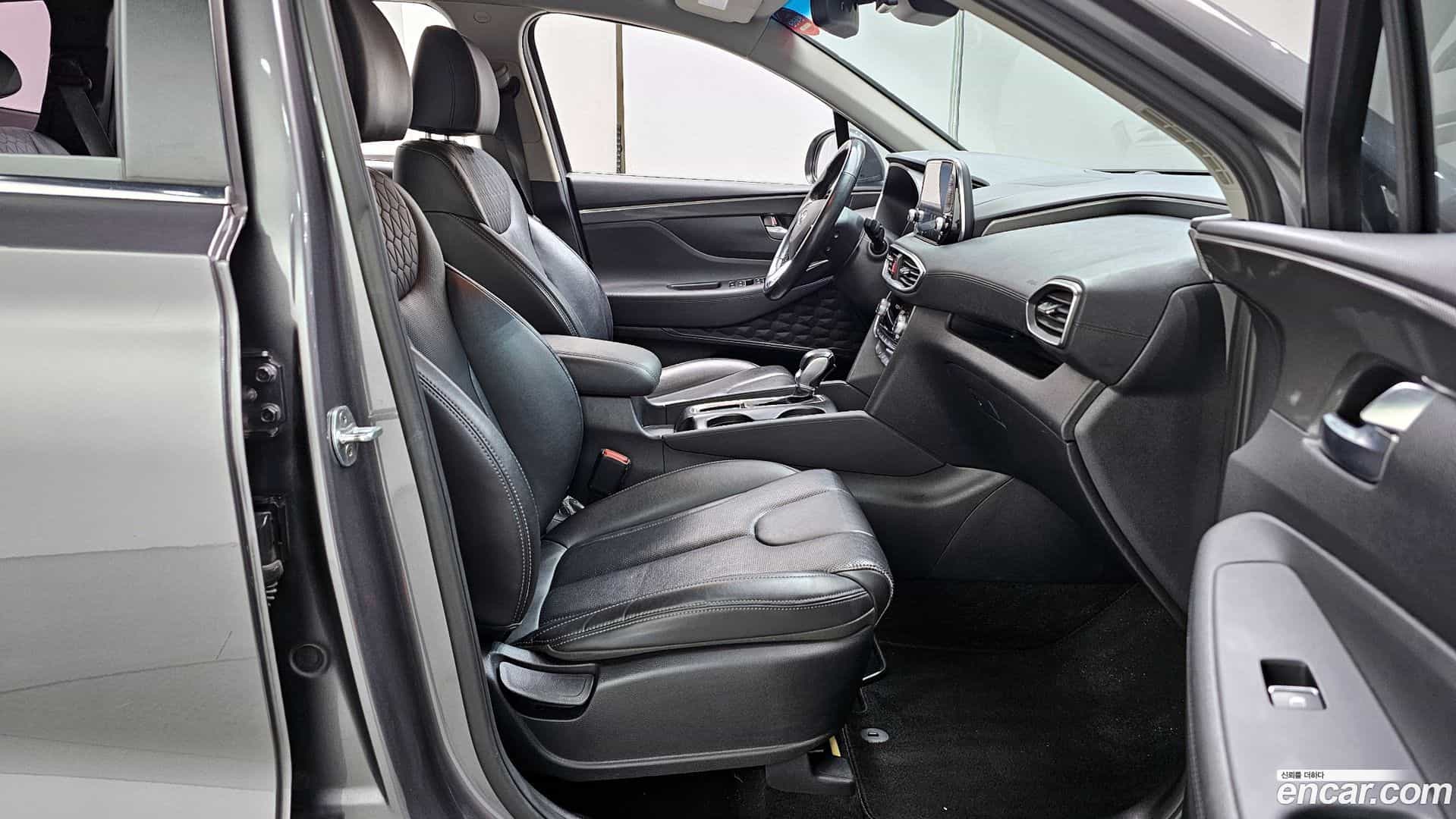 Santafe Hyundai 2020.4-OPTION-015