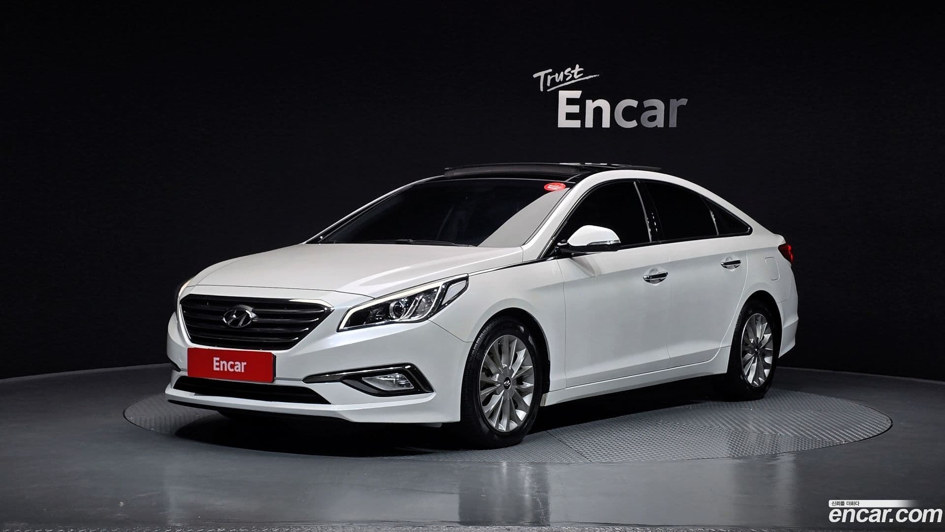 Main__Slider__Photo:Sonata Hyundai 2014.5-0