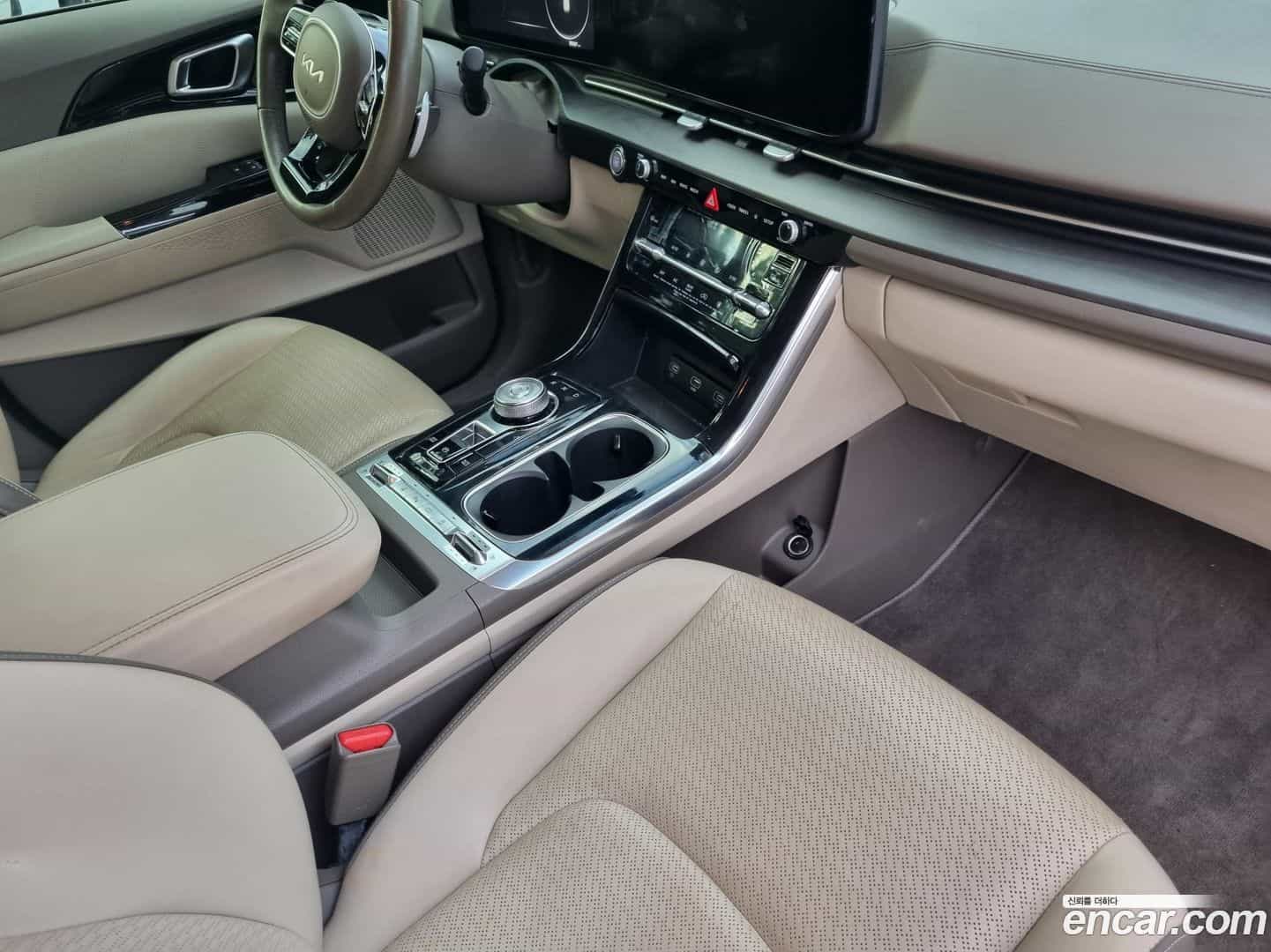 Canival Kia 2022.1-INNER-009