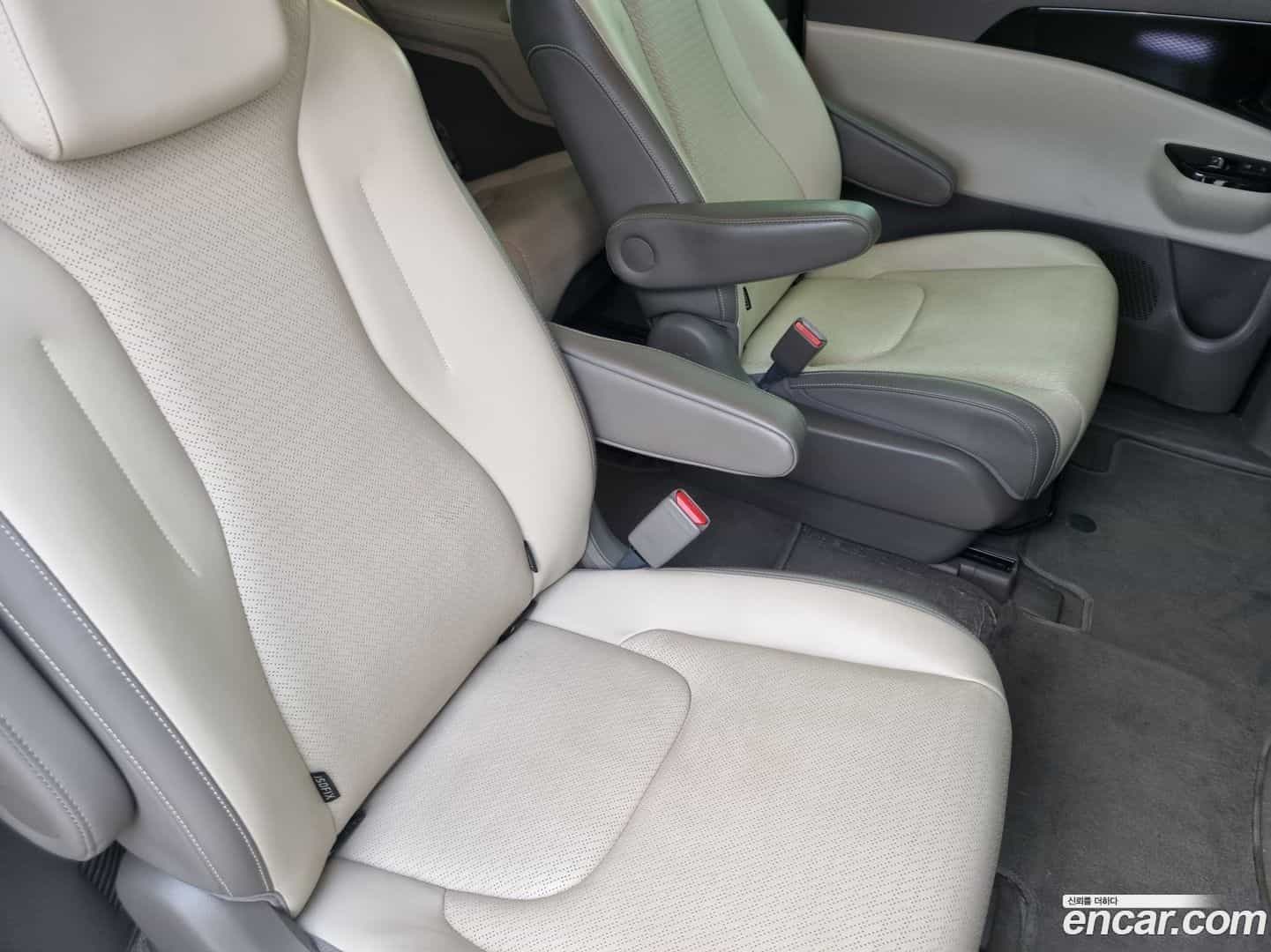 Canival Kia 2022.1-OPTION-015