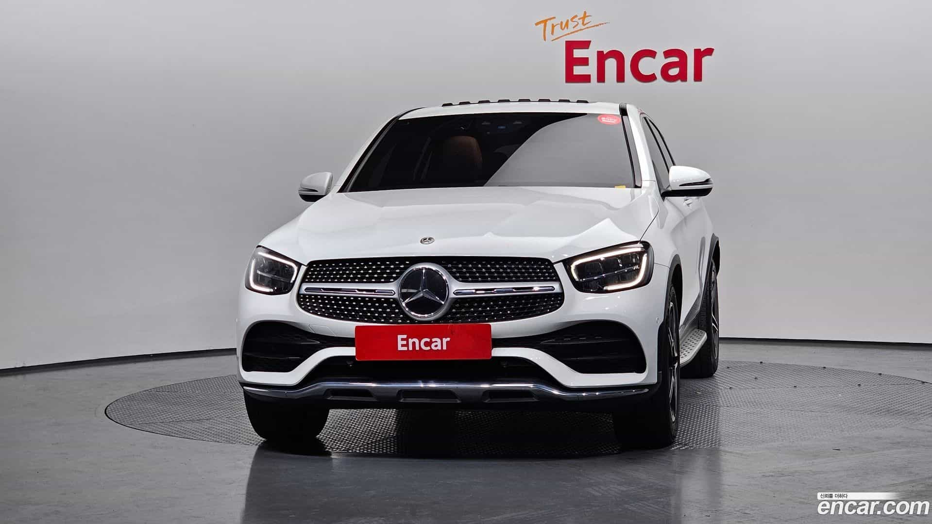 GLC-Class Mercedes-Benz 2020.1-OUTER-003