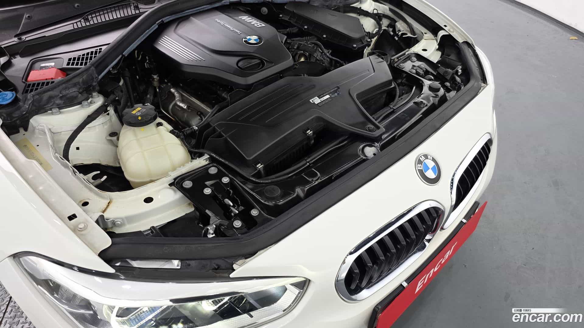 1-Series BMW 2019.5-INNER-006