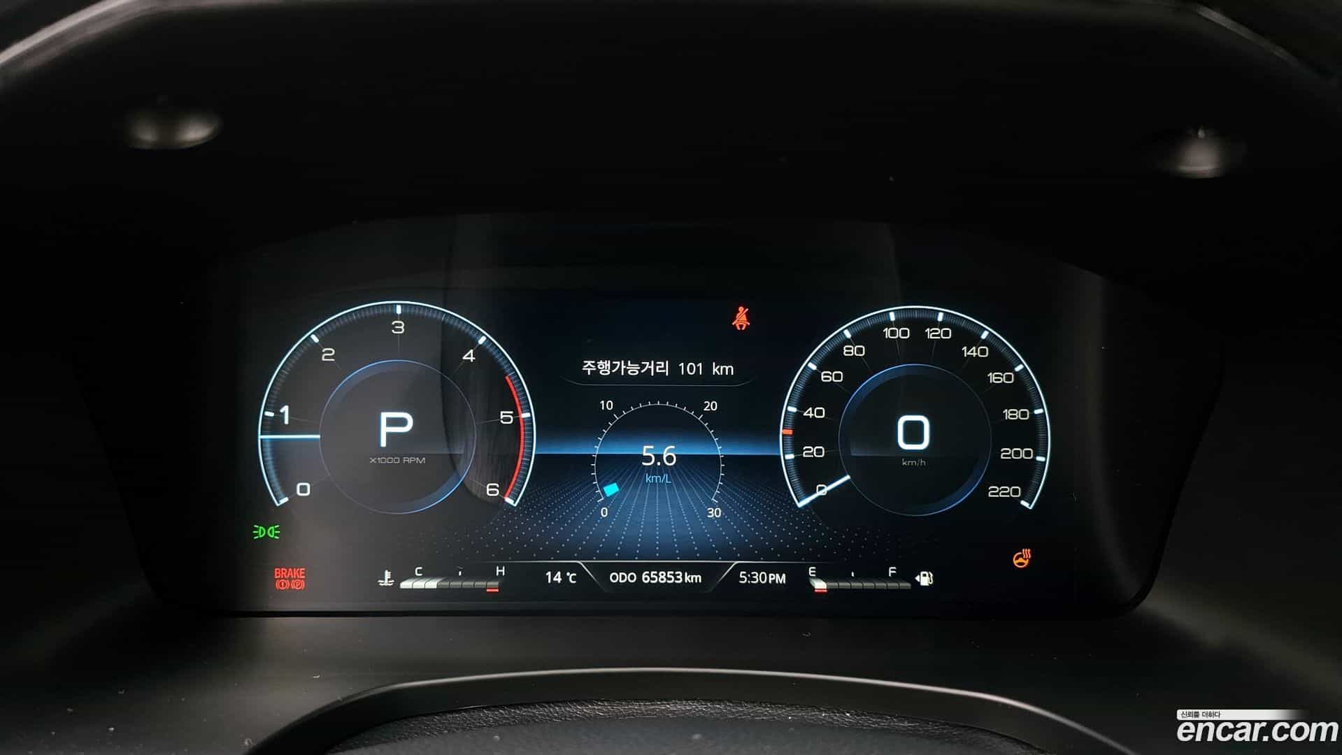 Rexton KG Mobility 2022.3-INNER-008