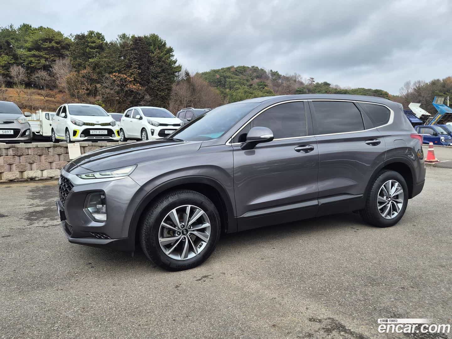 Santafe Hyundai 2018.7-OUTER-002