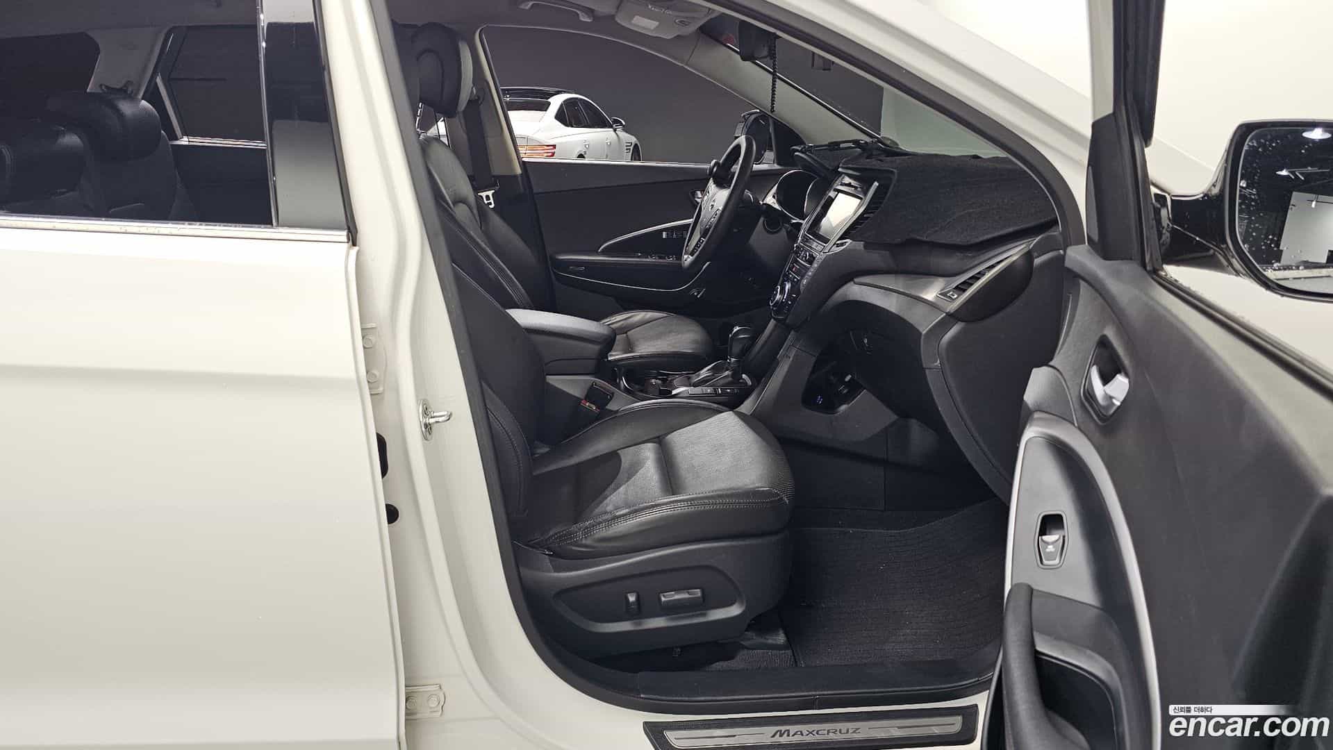 Maxcruz Hyundai 2016.6-OPTION-015