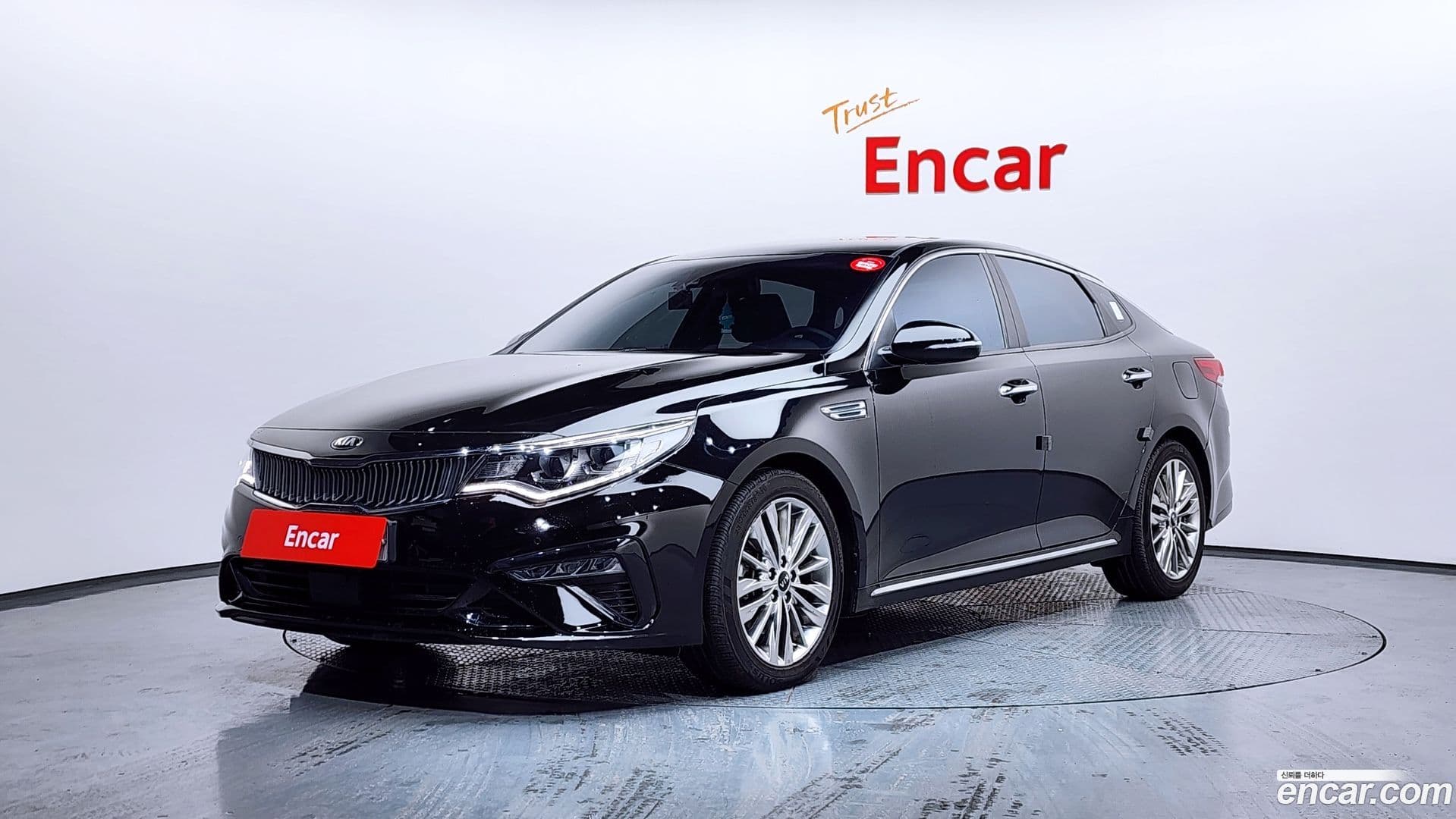 Main__Slider__Photo:K5 Kia 2019.2-0