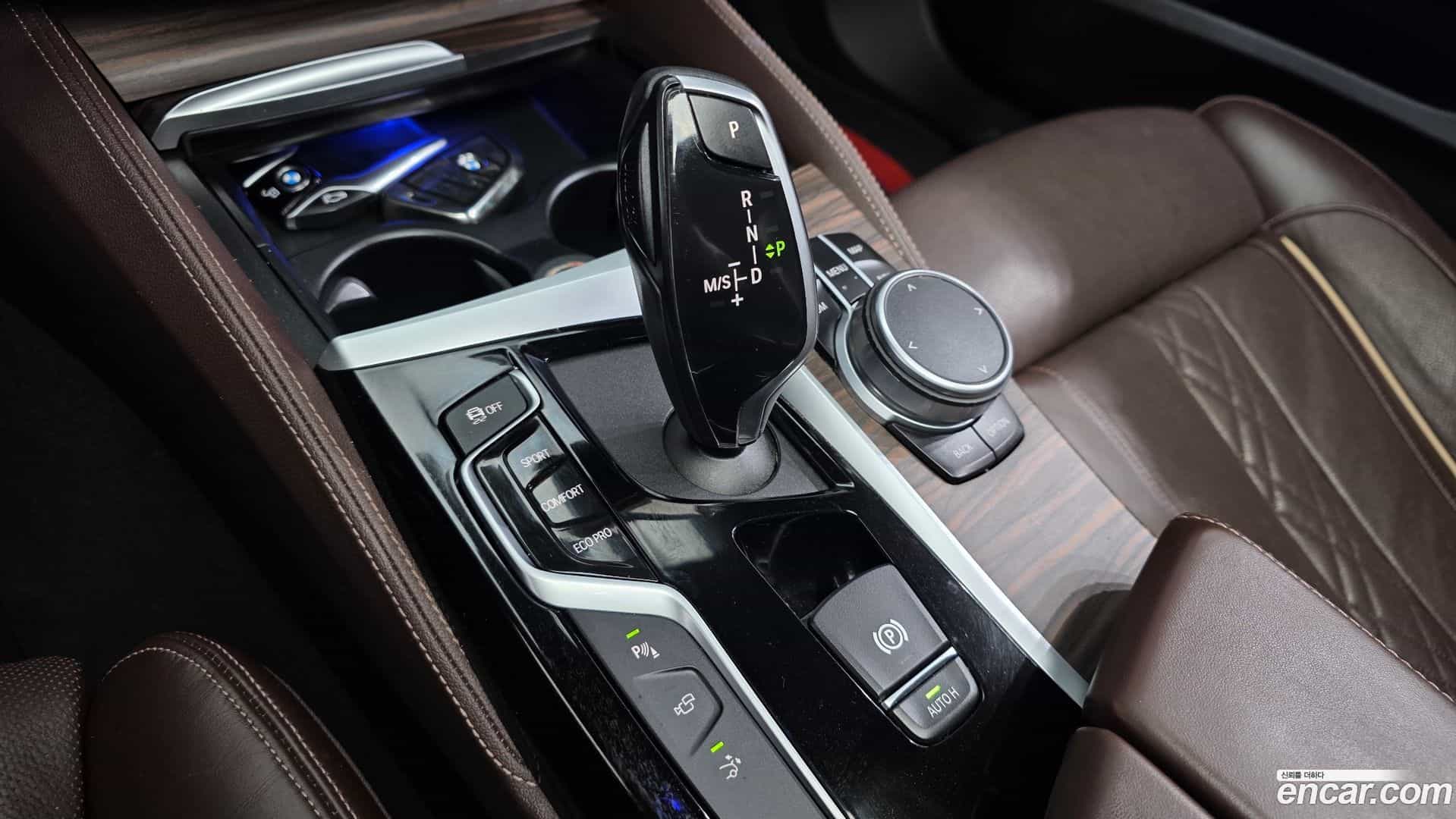 Gran Turismo BMW 2019.11-INNER-009