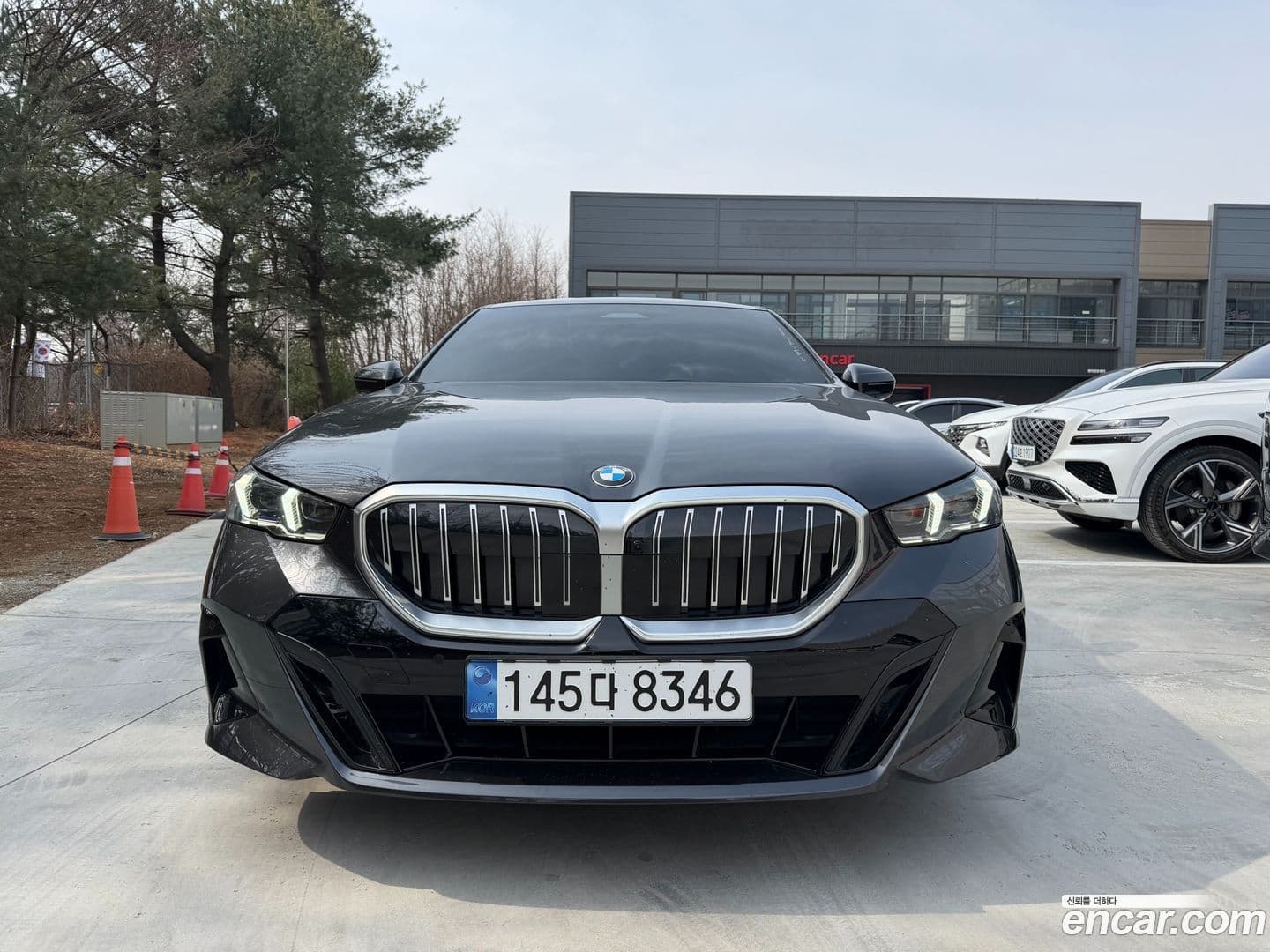 Main__Slider__Photo:5-Series BMW 2024.10-0