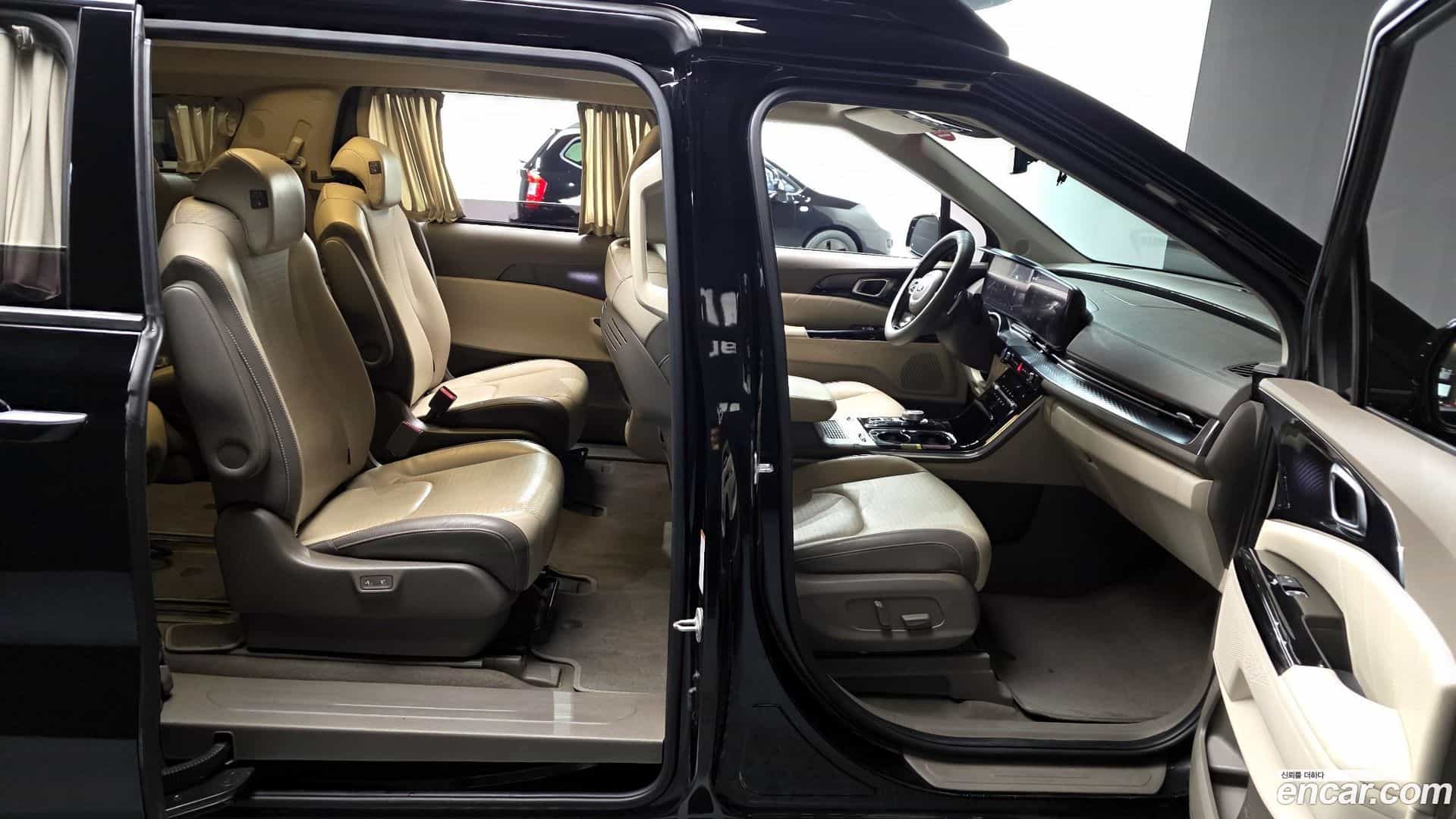 Canival Kia 2021.4-OPTION-015