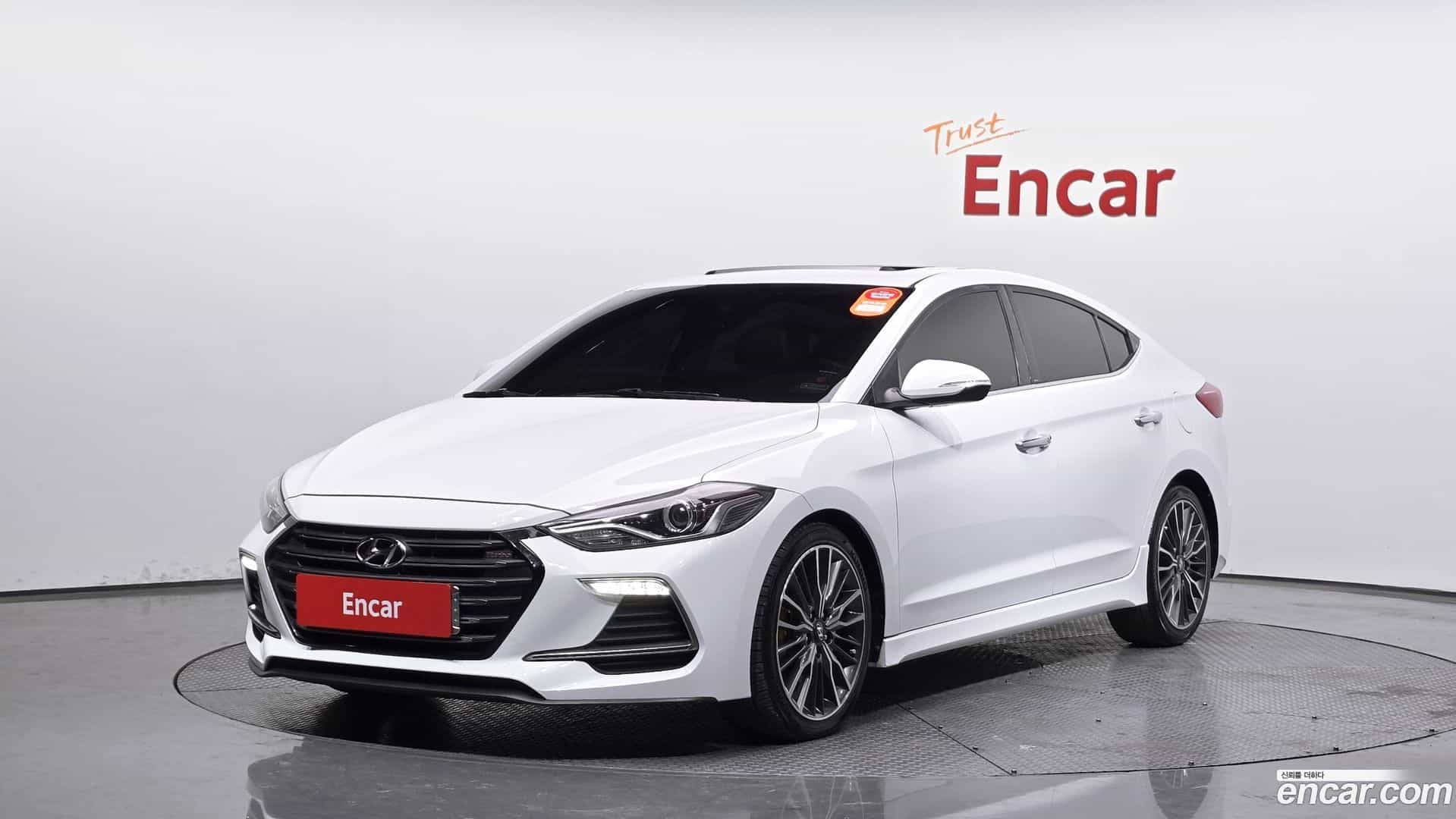 AVANTE Hyundai 2018.3-OUTER-001