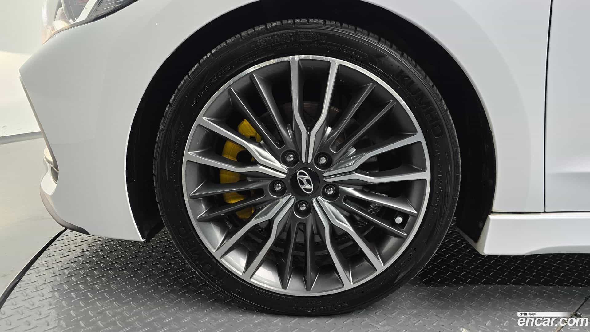 AVANTE Hyundai 2018.3-OUTER-005