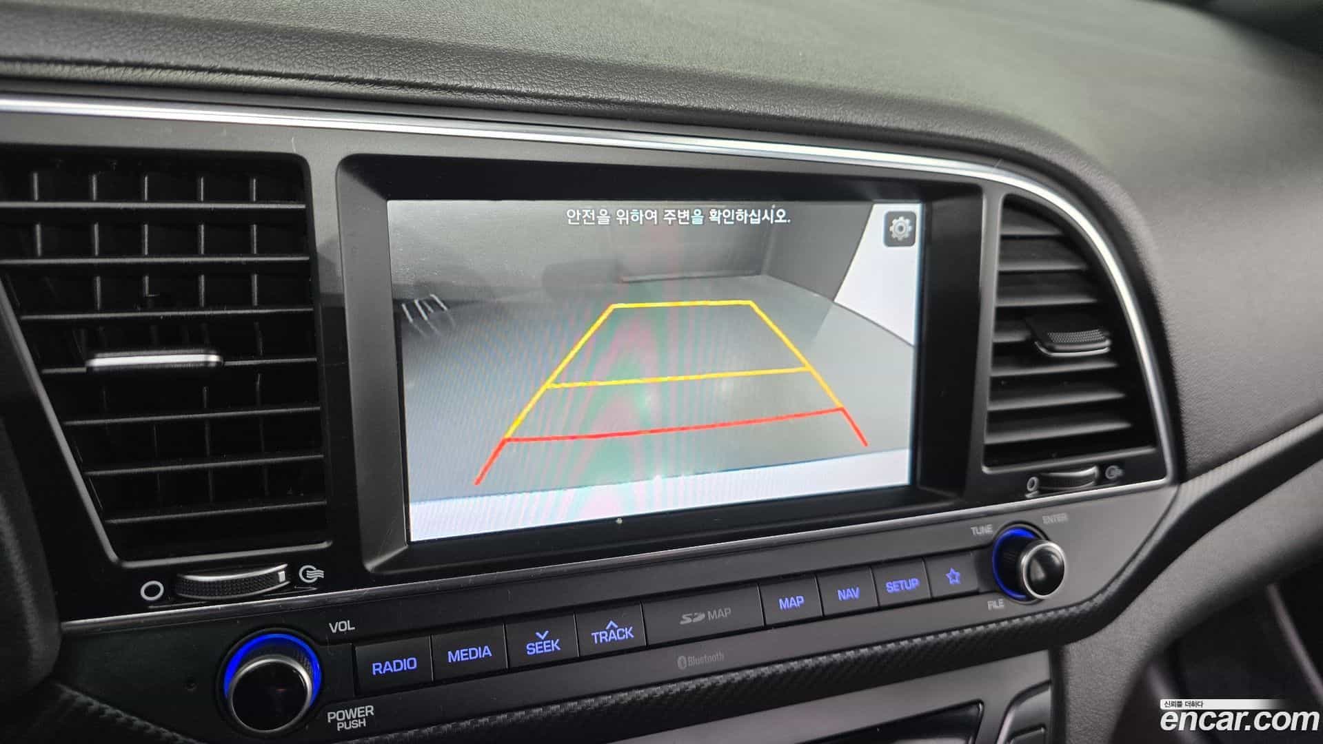 AVANTE Hyundai 2018.3-OPTION-020