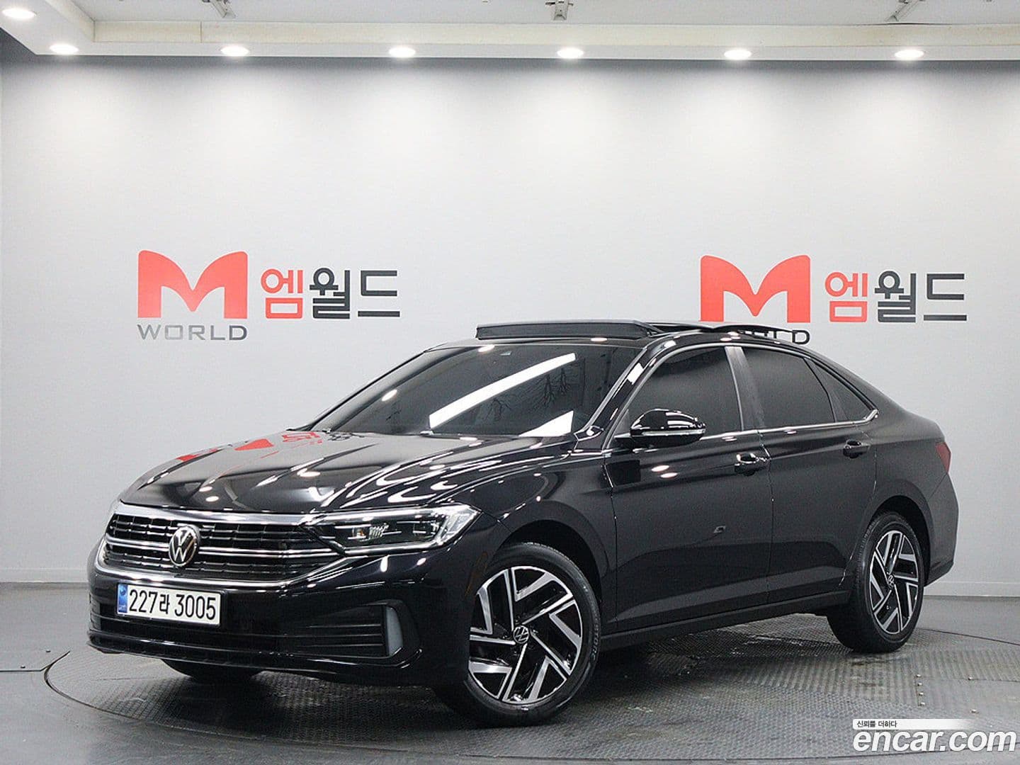 Main__Slider__Photo:Jetta Volkswagen 2023.6-0