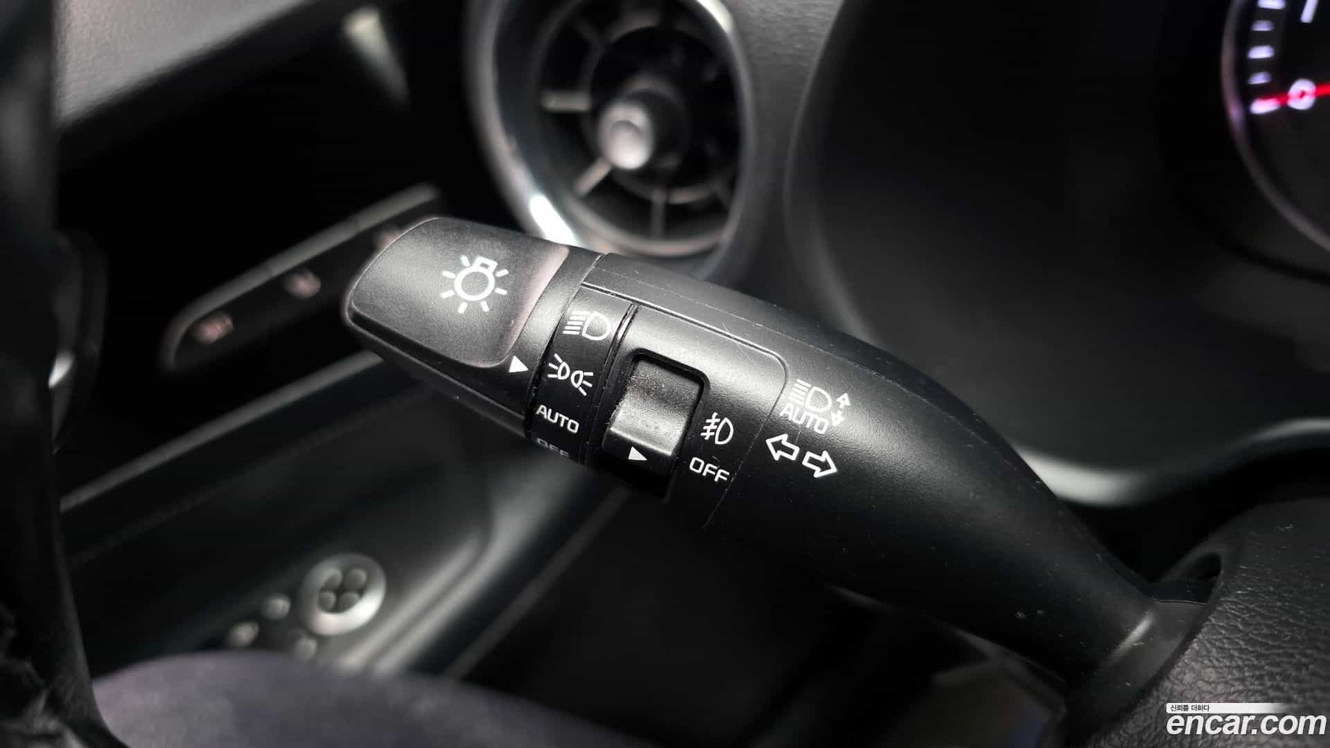 K3 Kia 2018.1-OPTION-021