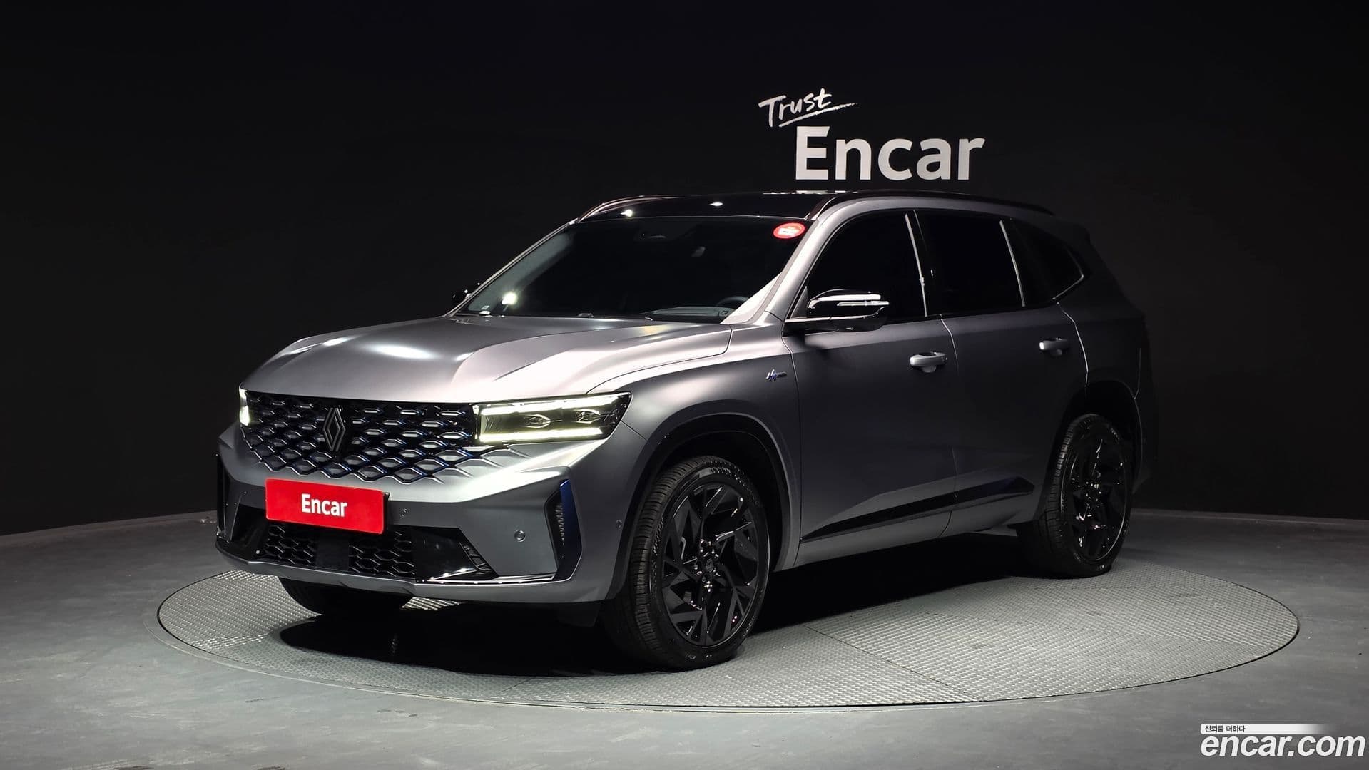 Main__Slider__Photo:Grand Koleos Renault Korea 2025.2-0