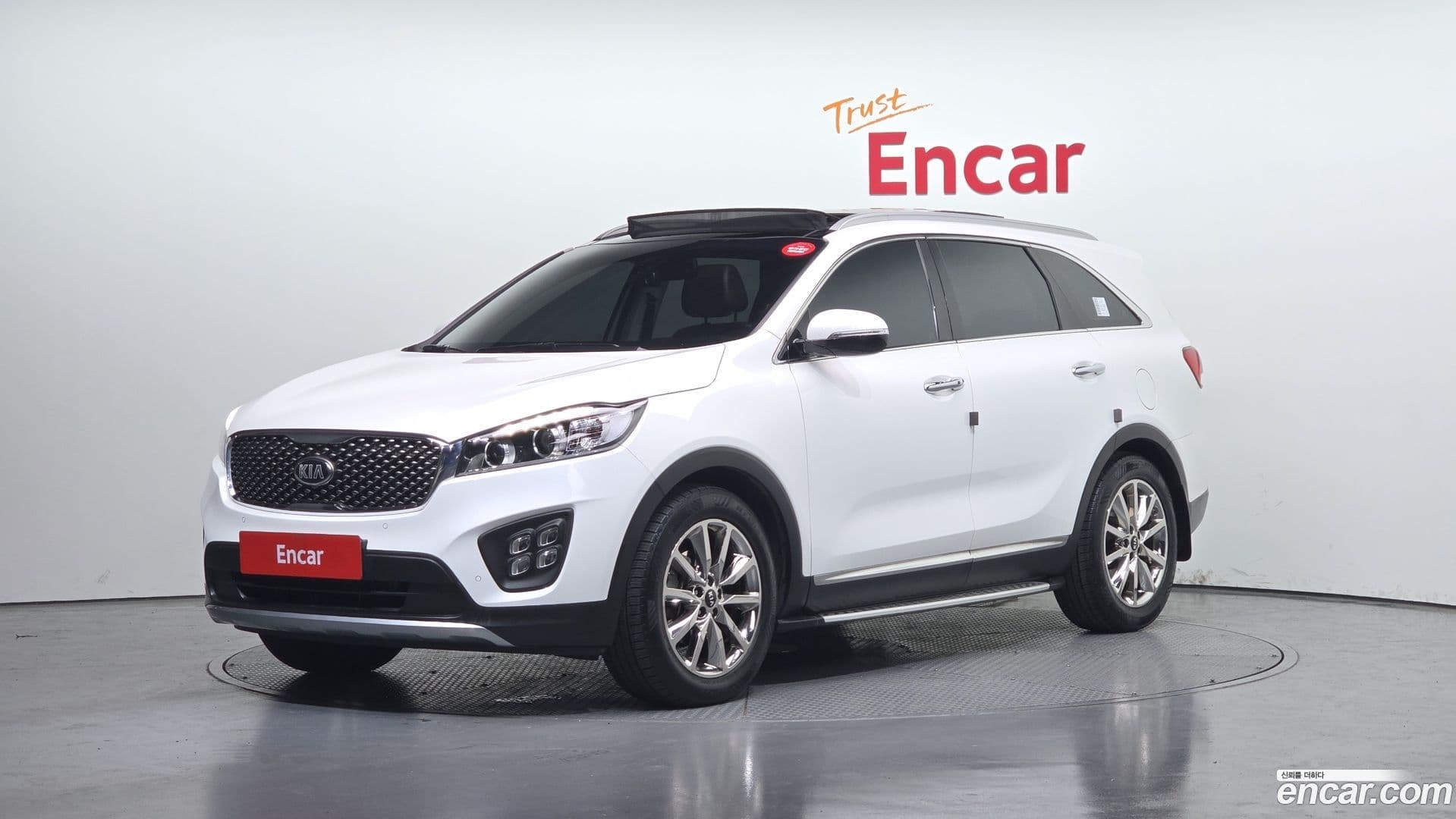 Main__Slider__Photo:Sorento Kia 2016.5-0