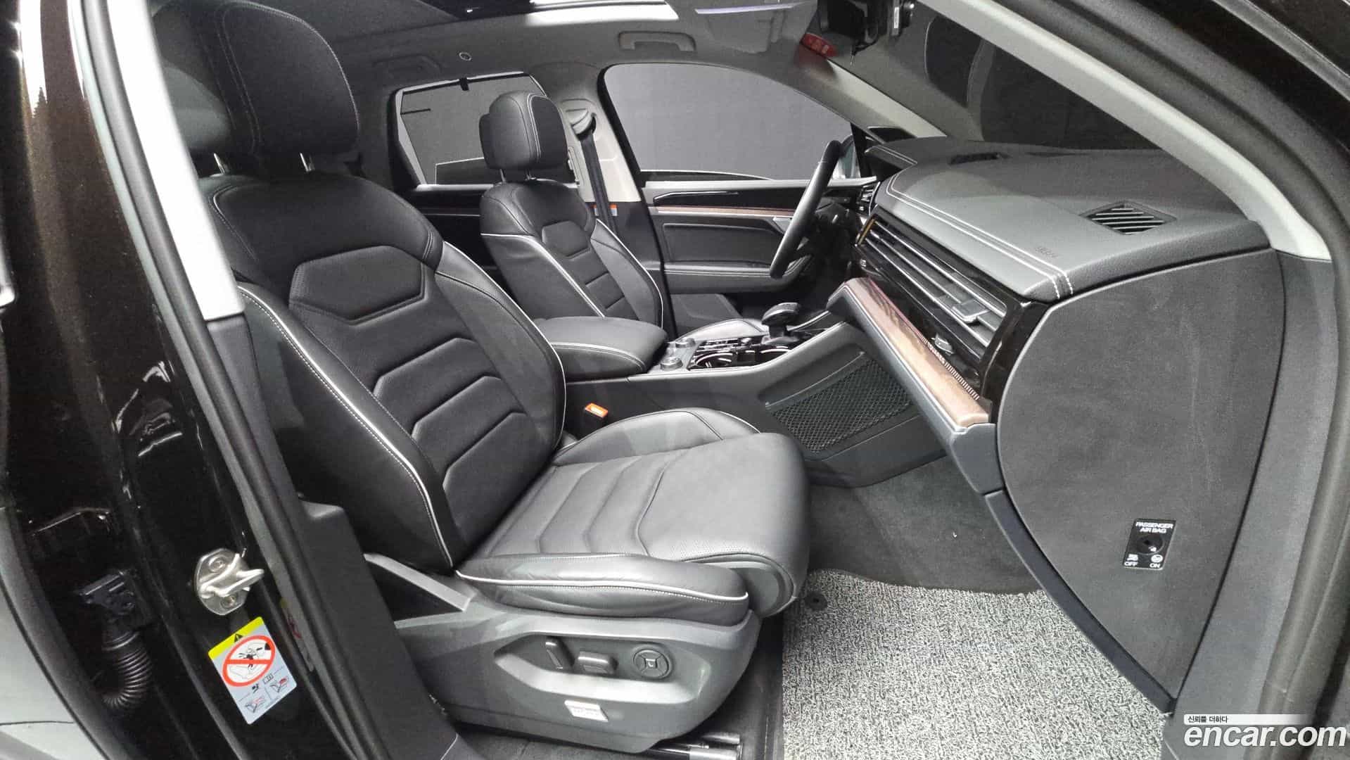 Touareg Volkswagen 2024.9-OPTION-015