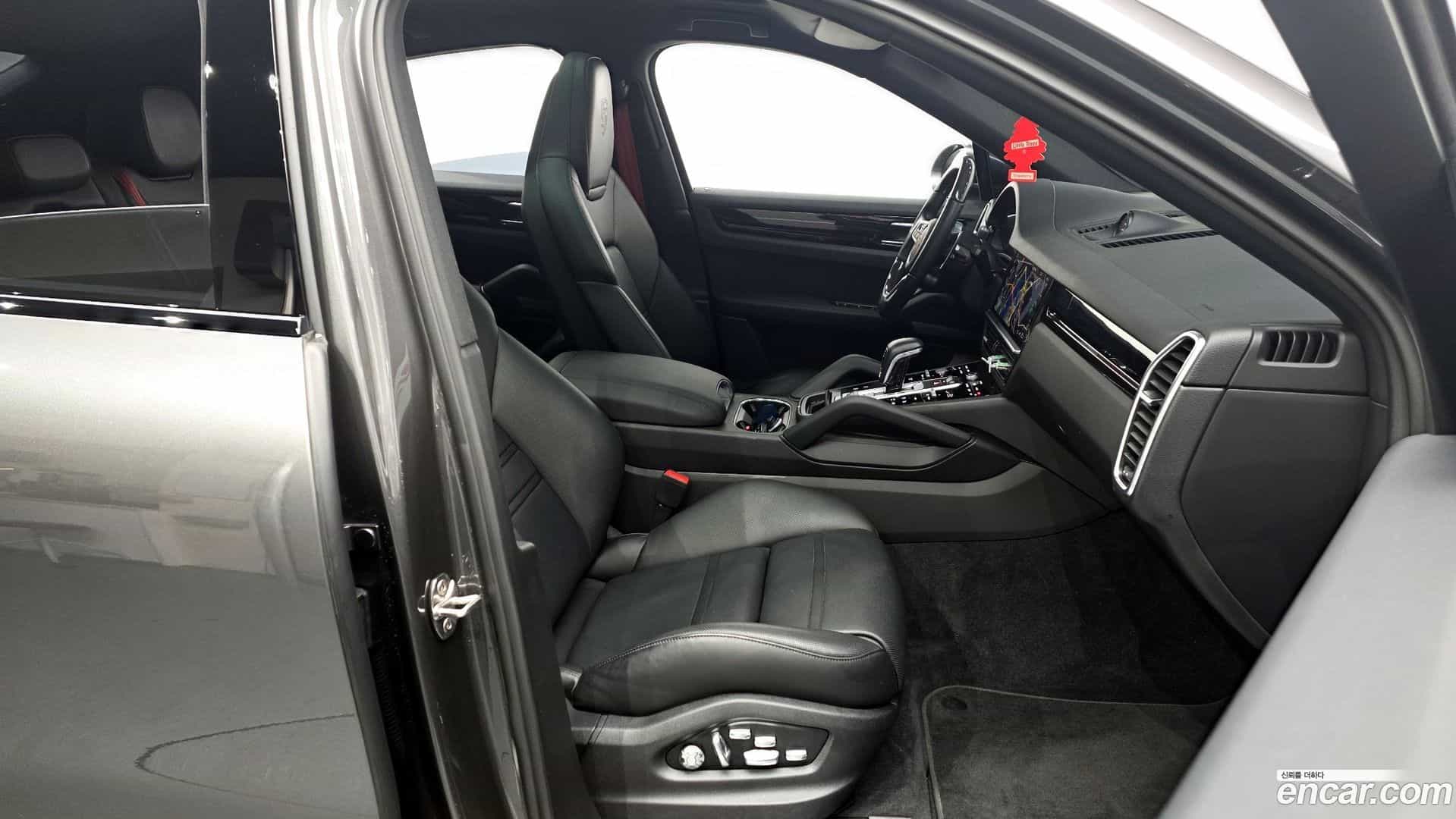 Cayenne Porsche 2020.5-OPTION-015