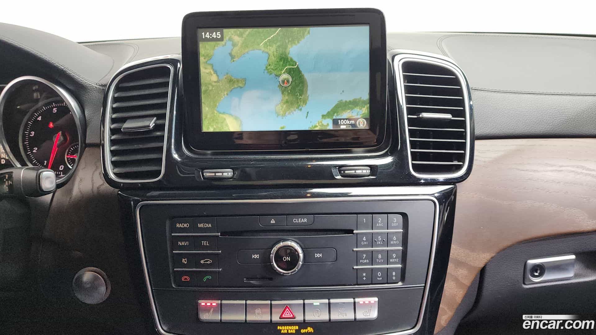 GLS-Class Mercedes-Benz 2016.8-OPTION-019