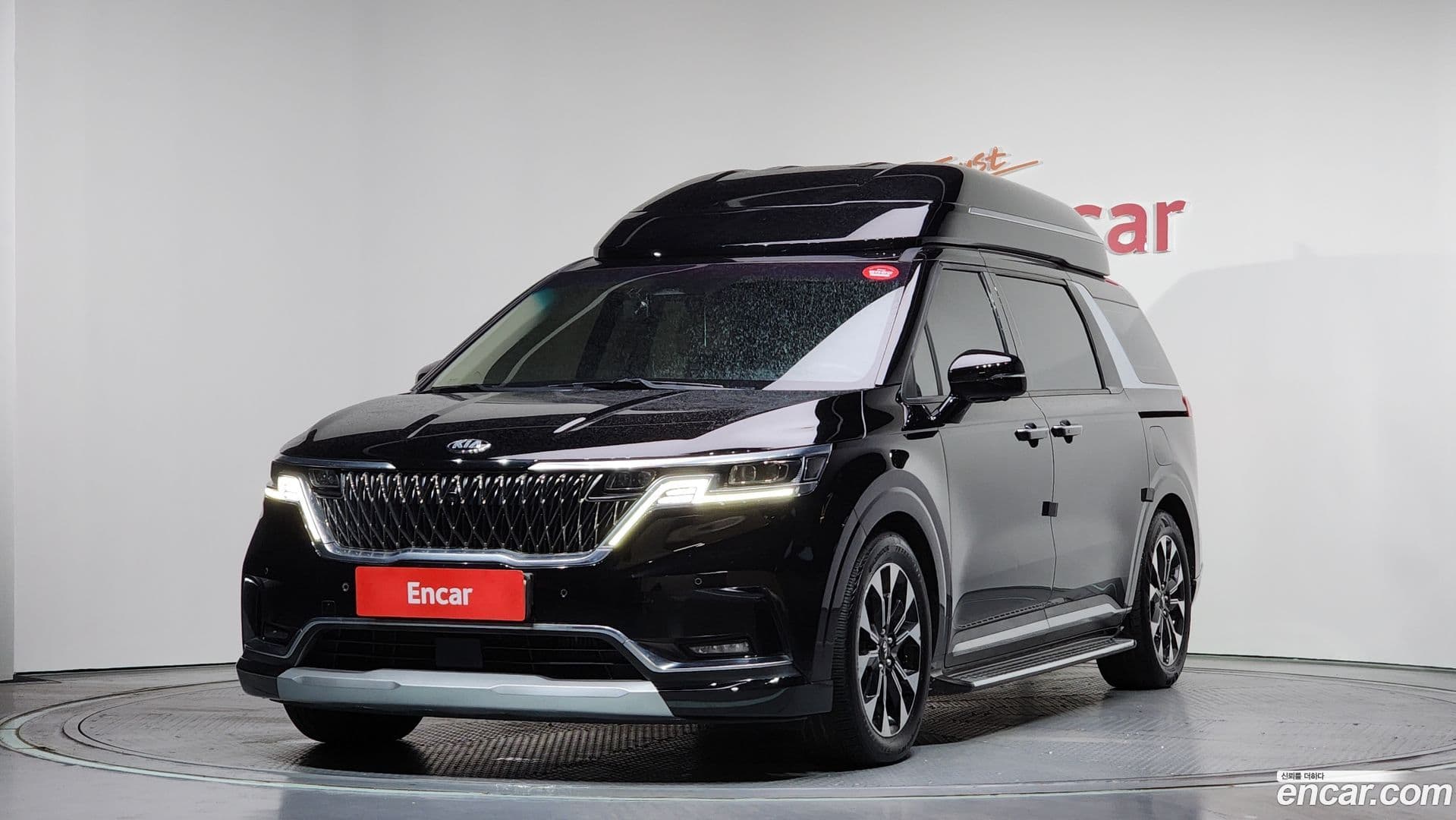 Main__Slider__Photo:Canival Kia 2021.3-0