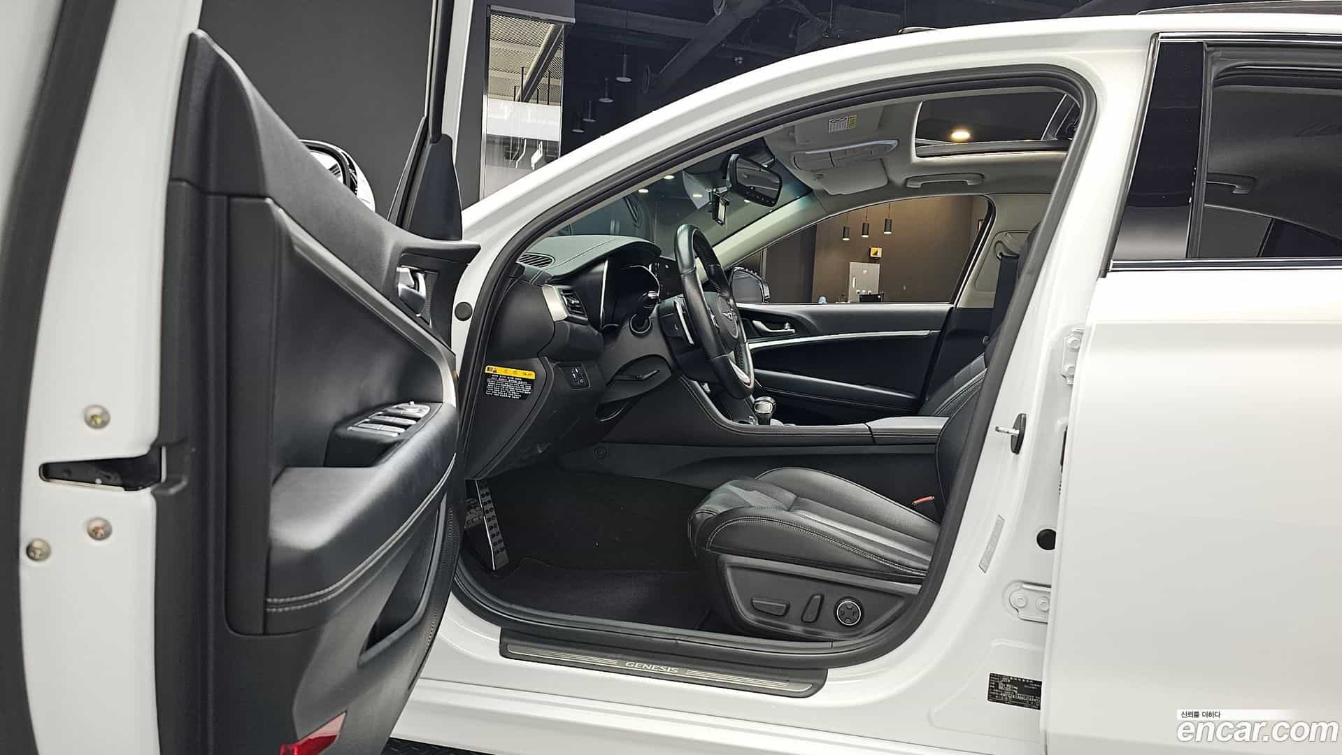 G70 Genesis 2019.5-INNER-010