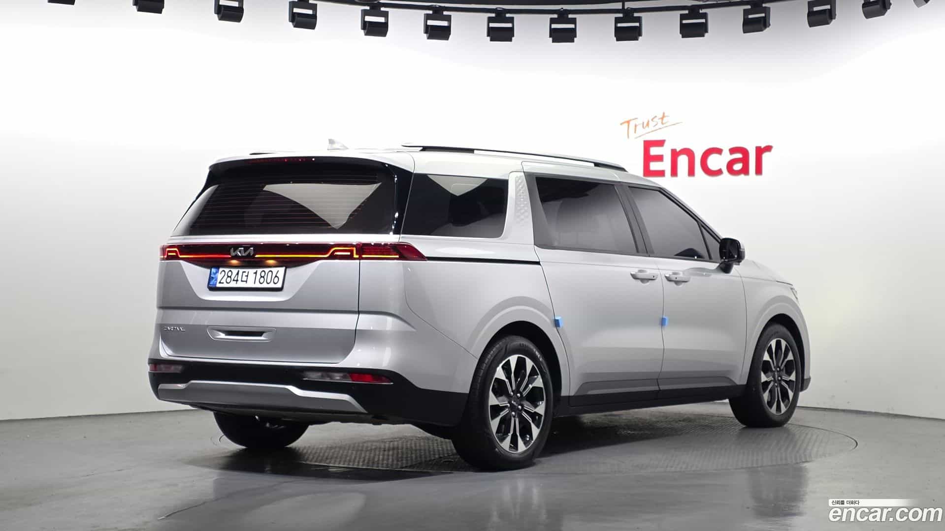 Canival Kia 2022.10-OUTER-002