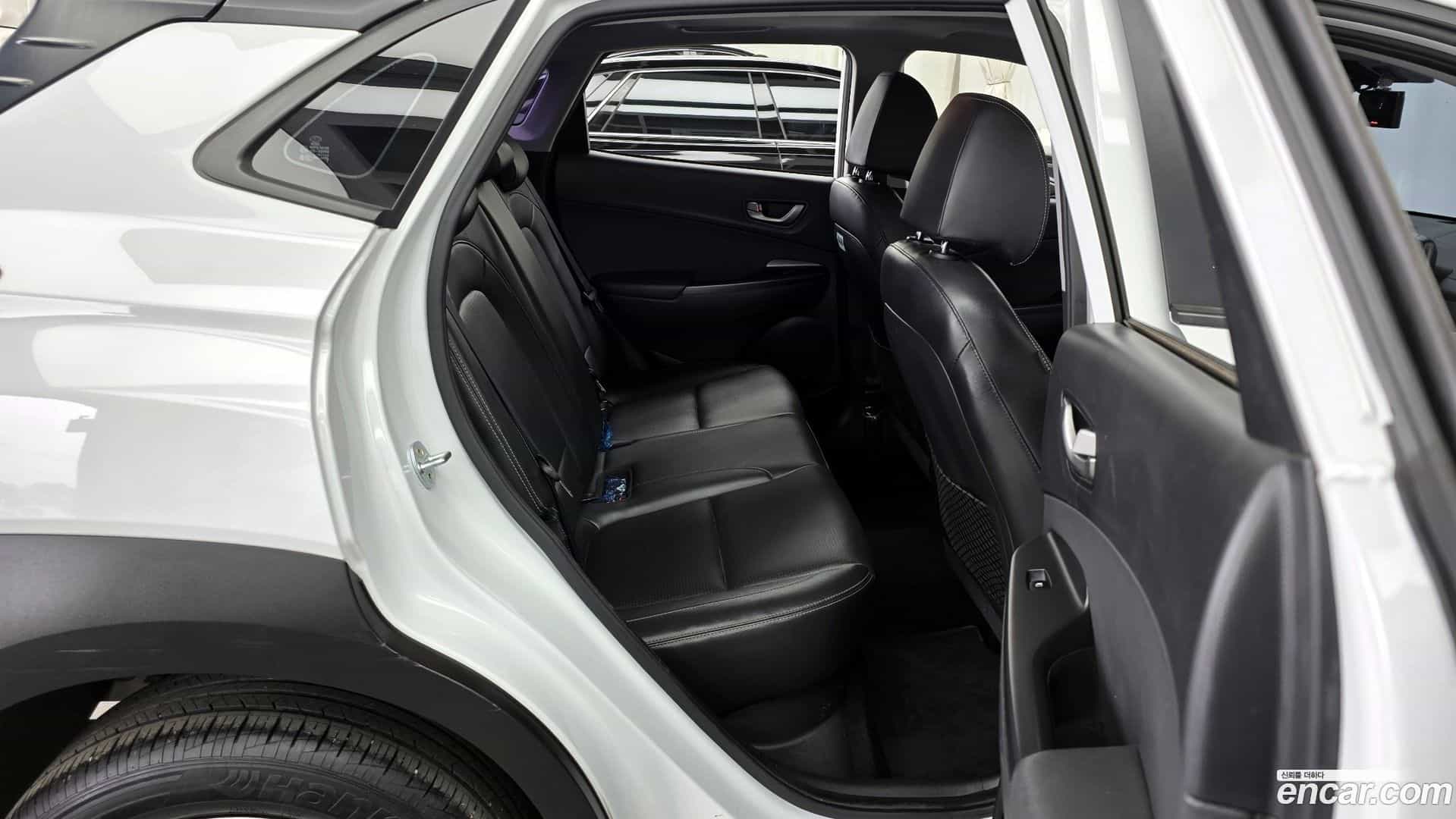 Kona Hyundai 2017.6-OPTION-016