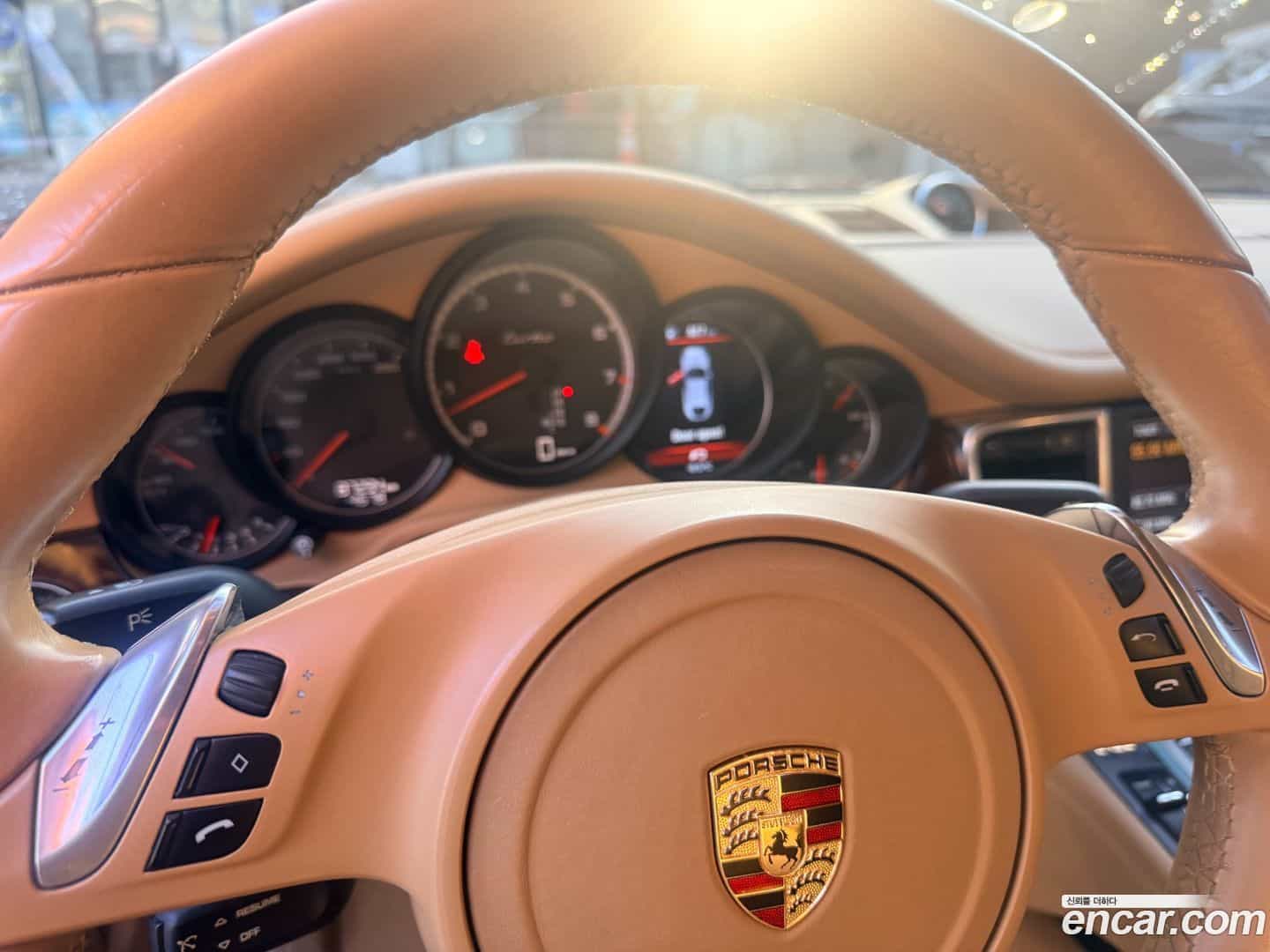 Panamera Porsche 2010.0-OPTION-015