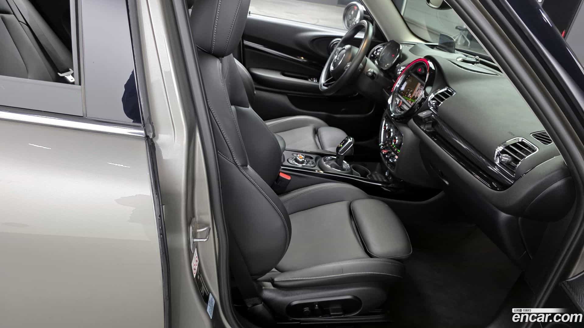 Clubman Mini 2021.0-OPTION-016