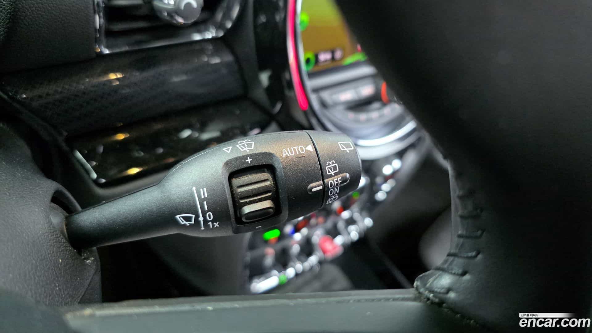 Clubman Mini 2021.0-OPTION-019
