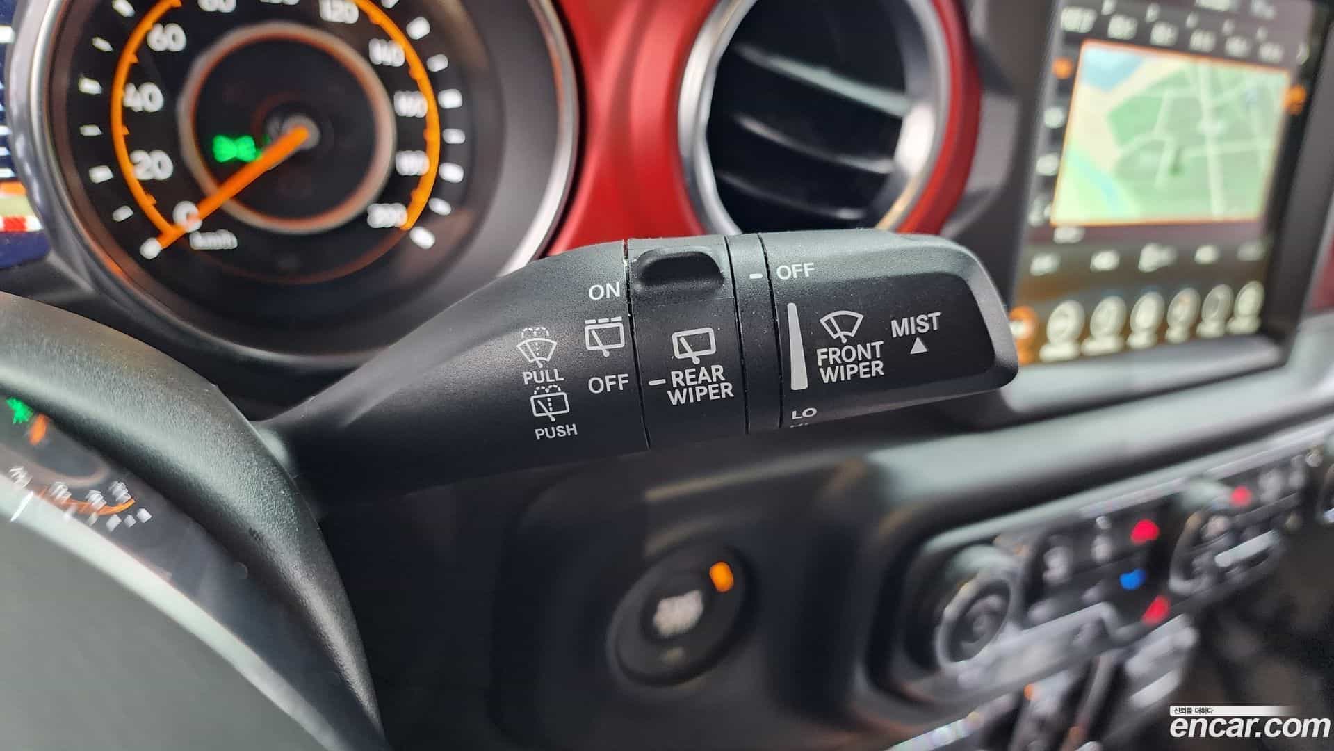 Wrangler Jeep 2023.6-OPTION-022