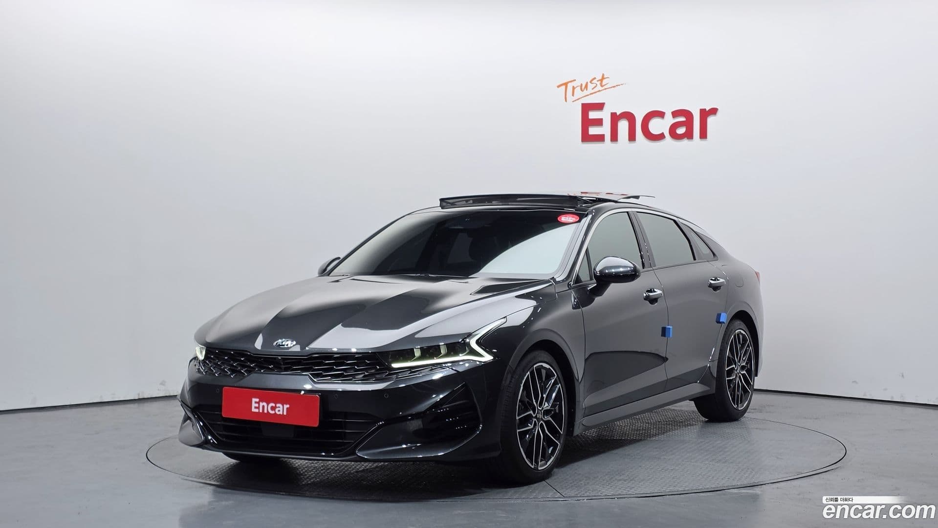 Main__Slider__Photo:K5 Kia 2019.11-0