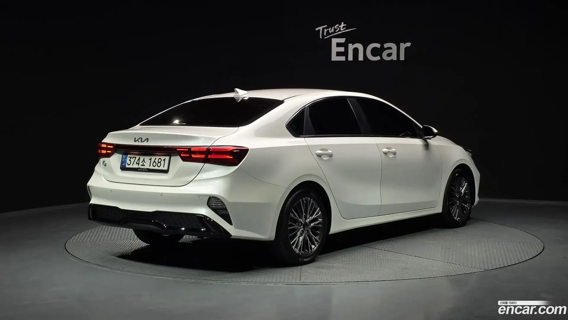 Main__Slider__Photo:K3 Kia 2021.6-1