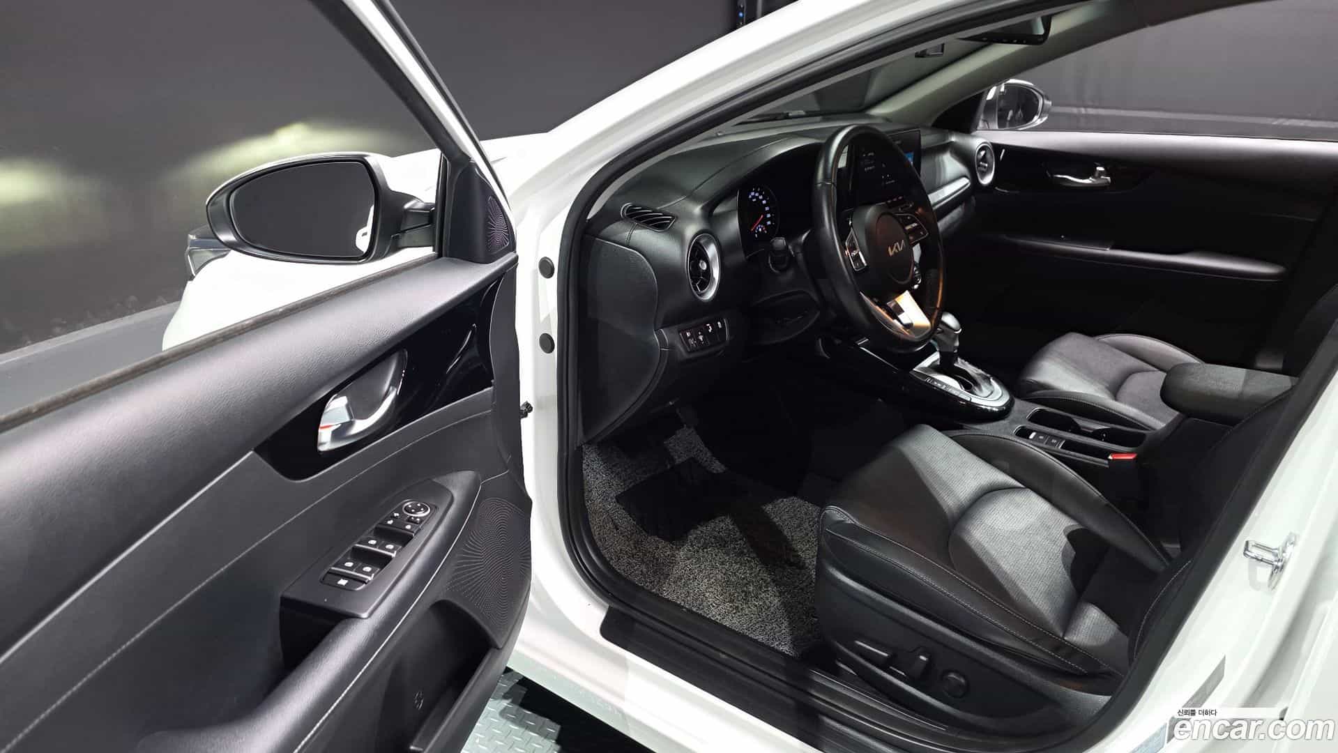 K3 Kia 2021.6-OPTION-015