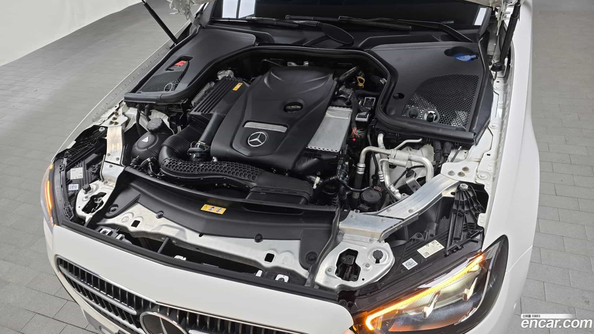 E-Class Mercedes-Benz 2021.2-INNER-006