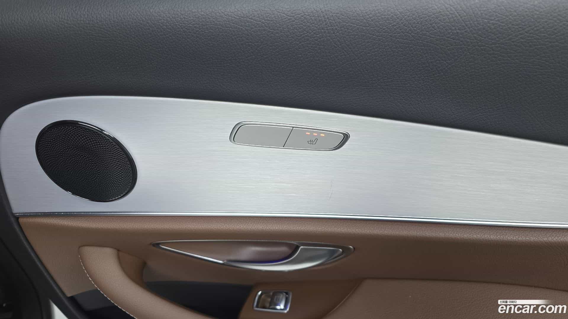 E-Class Mercedes-Benz 2021.2-OPTION-022