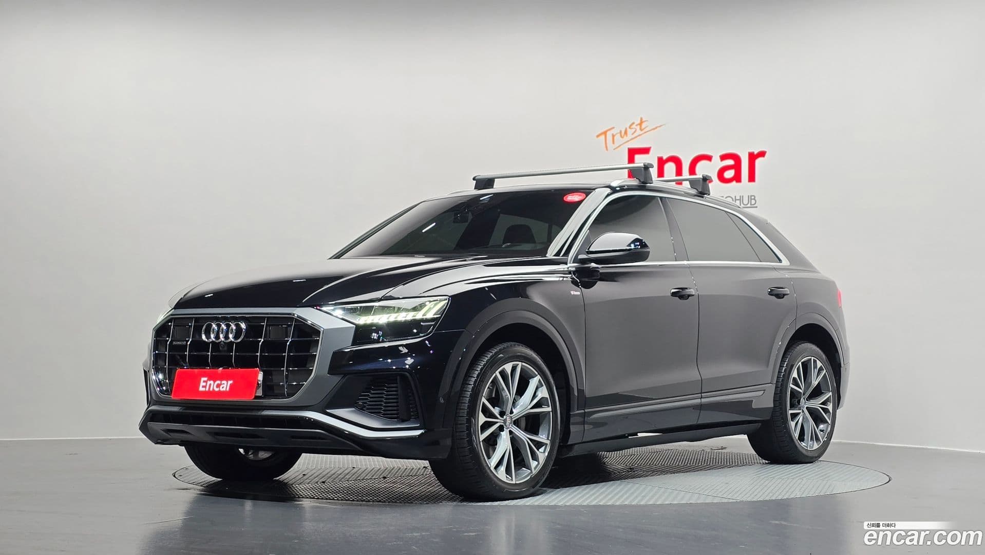 Main__Slider__Photo:Q8 Audi 2020.4-0